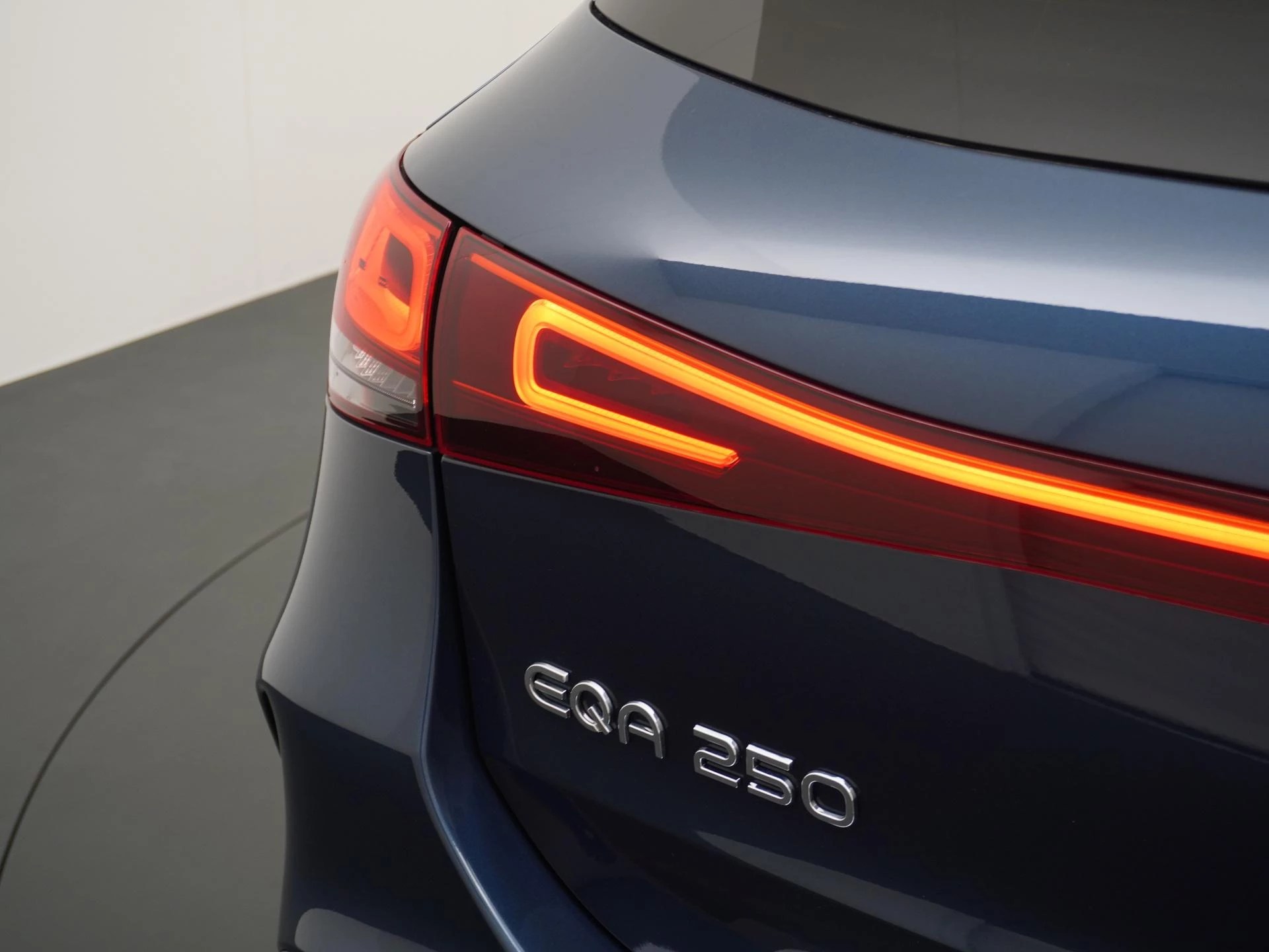 Hoofdafbeelding Mercedes-Benz EQA