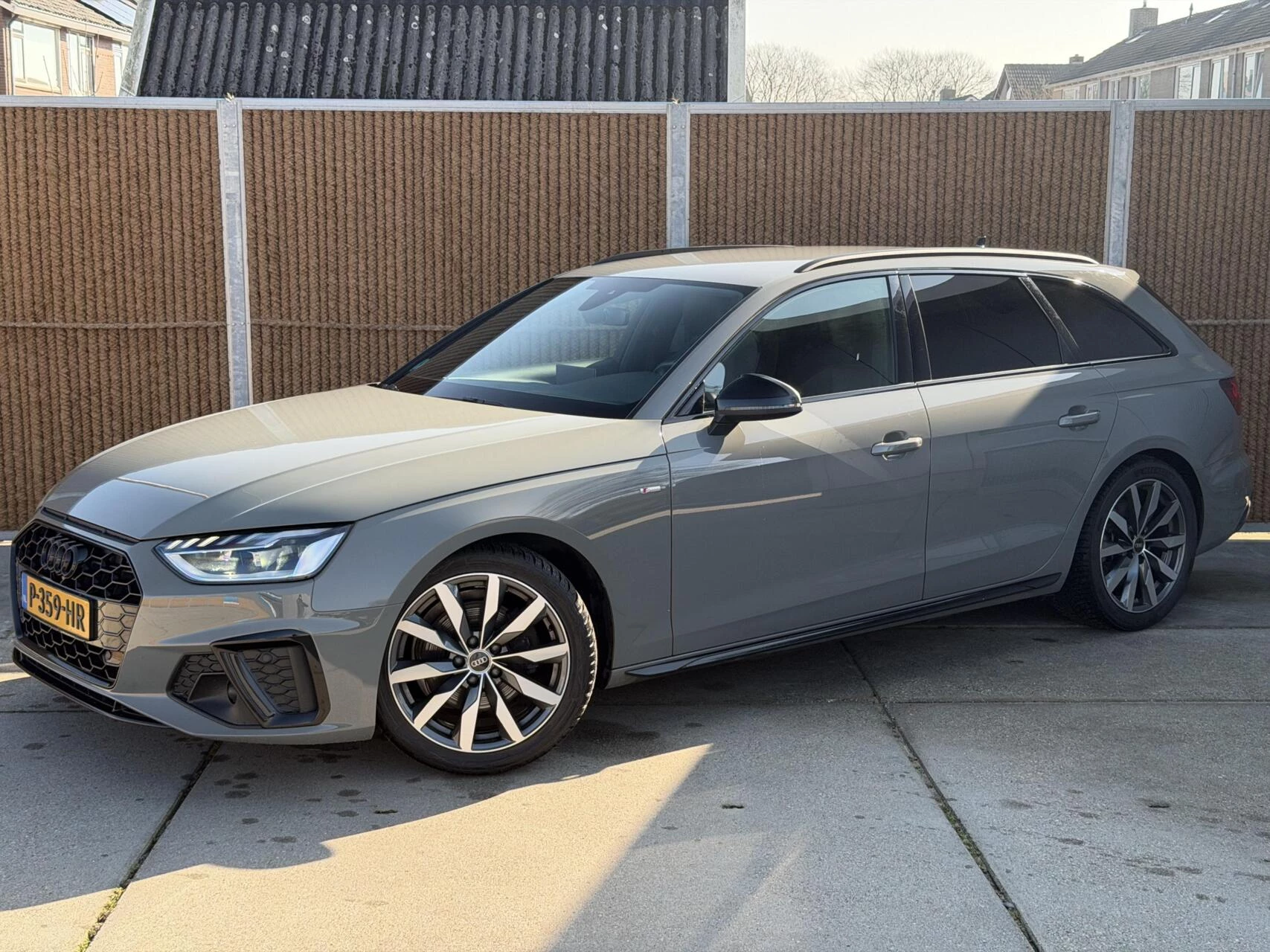 Hoofdafbeelding Audi A4