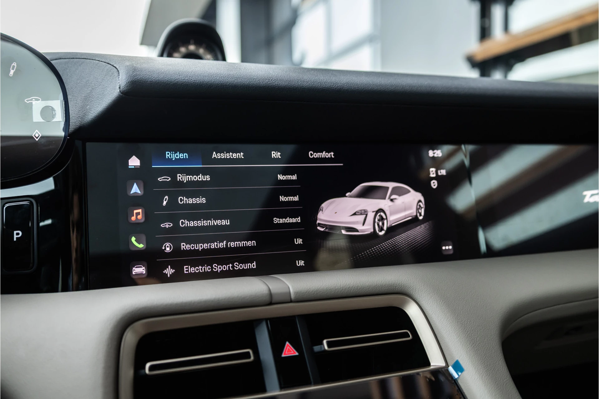 Hoofdafbeelding Porsche Taycan