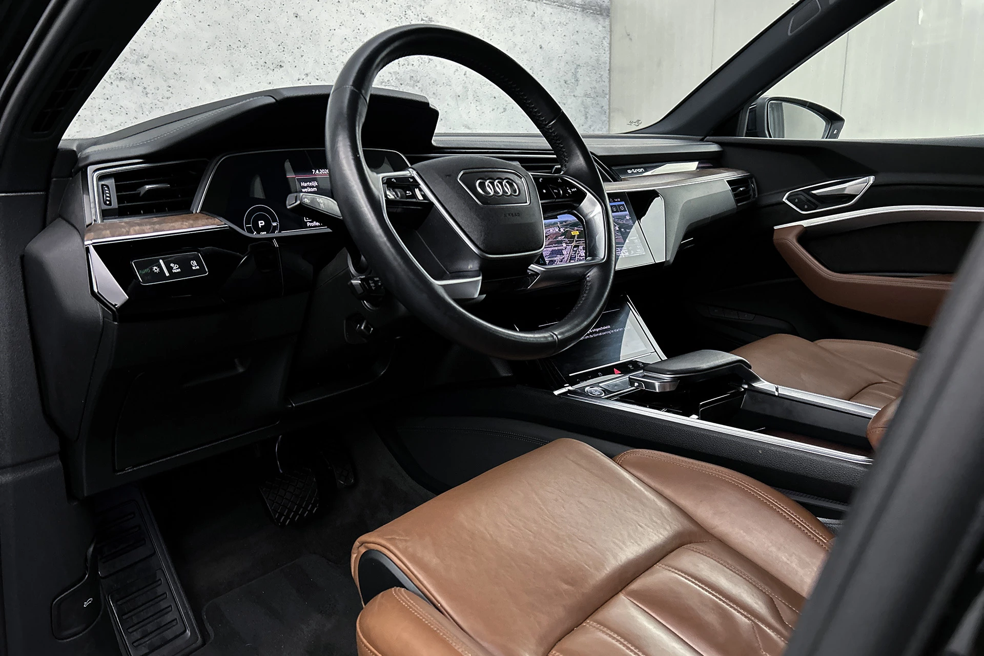 Hoofdafbeelding Audi e-tron