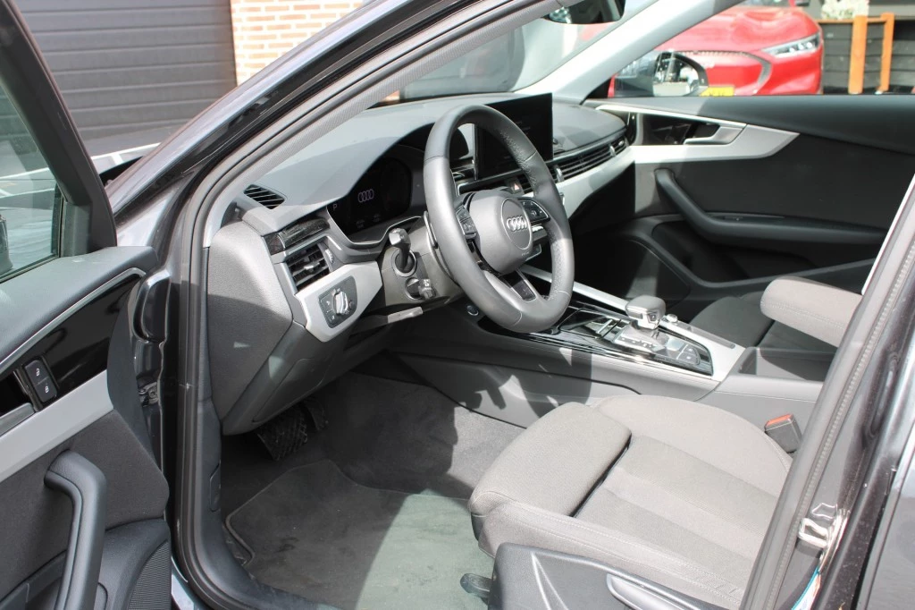 Hoofdafbeelding Audi A4