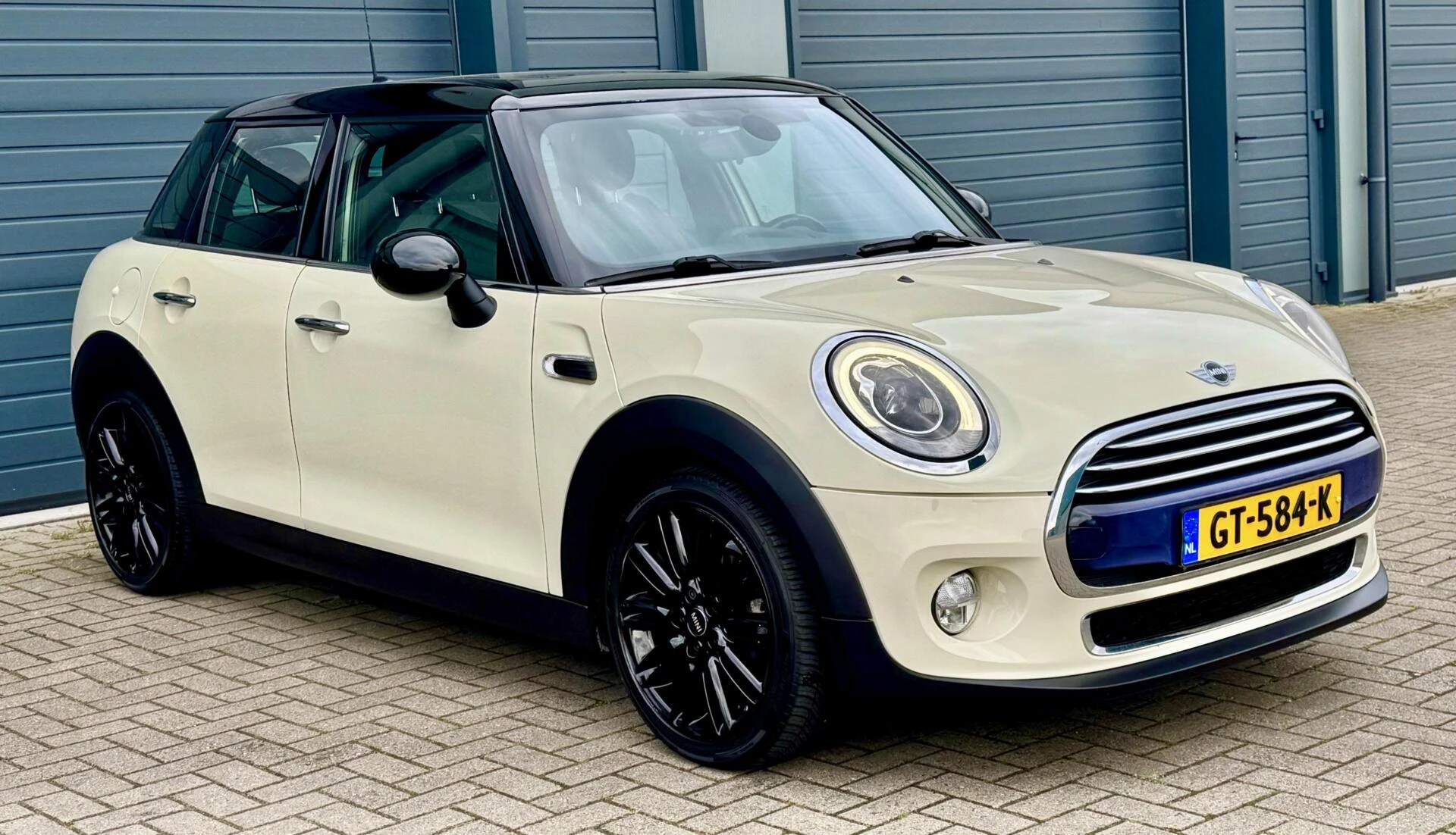 Hoofdafbeelding MINI Cooper