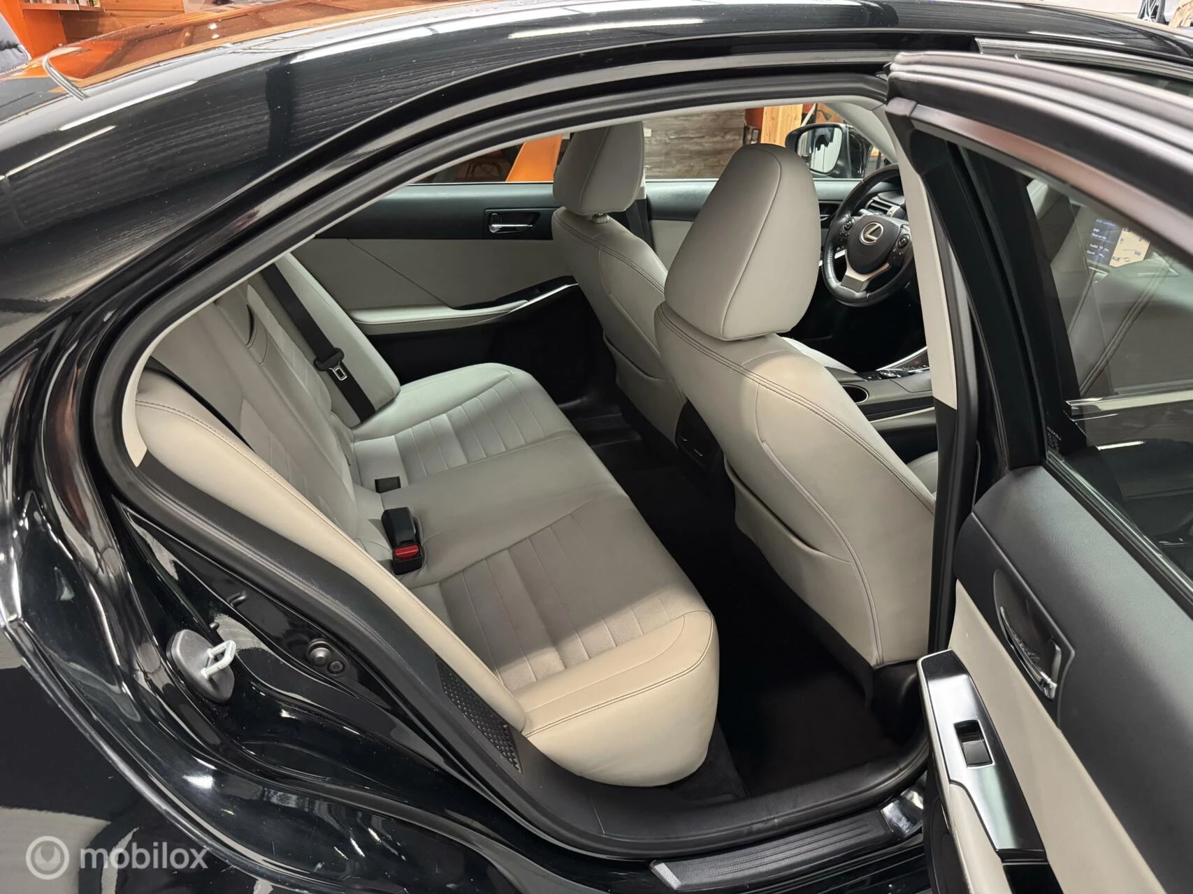 Hoofdafbeelding Lexus IS
