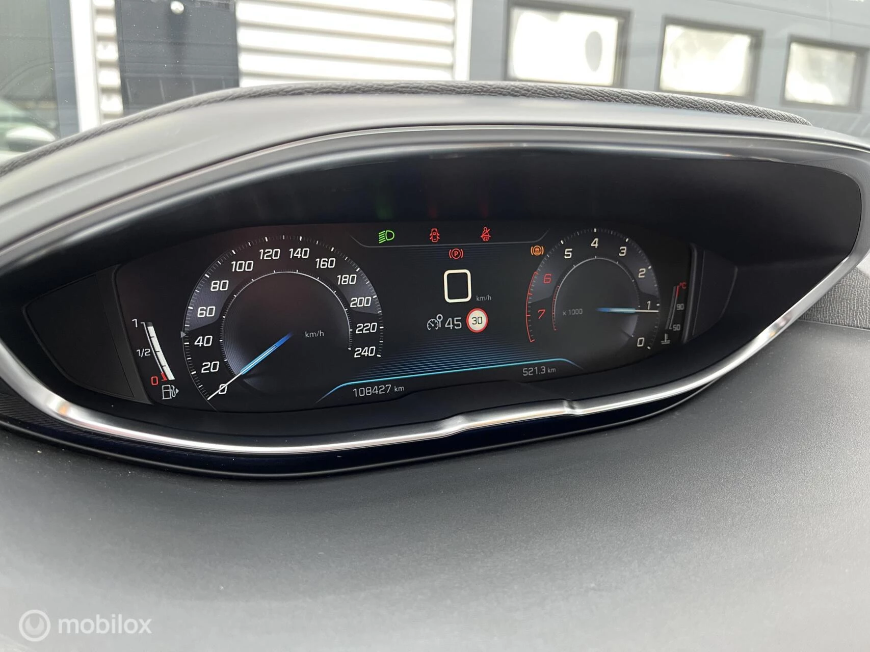 Hoofdafbeelding Peugeot 5008