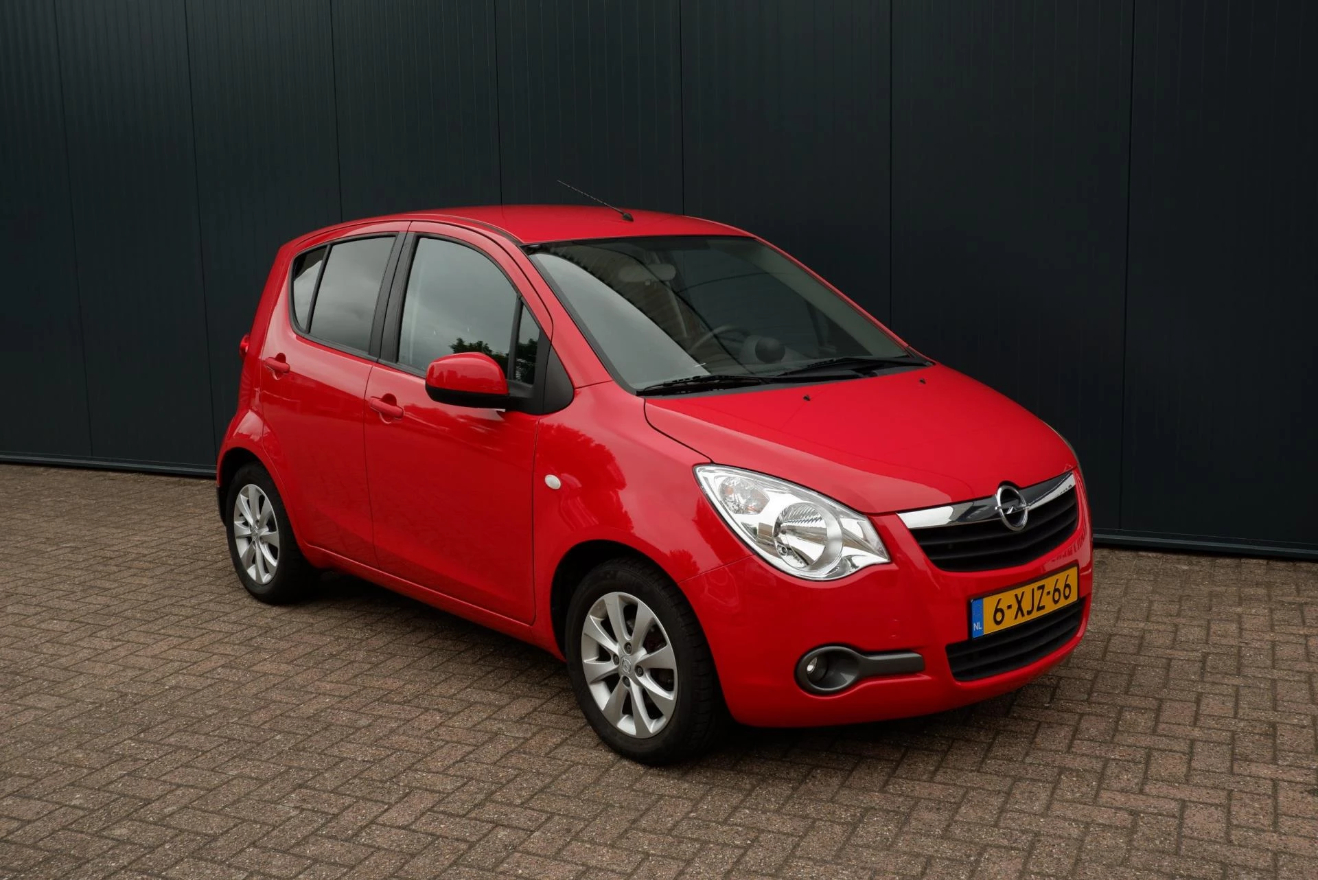 Hoofdafbeelding Opel Agila