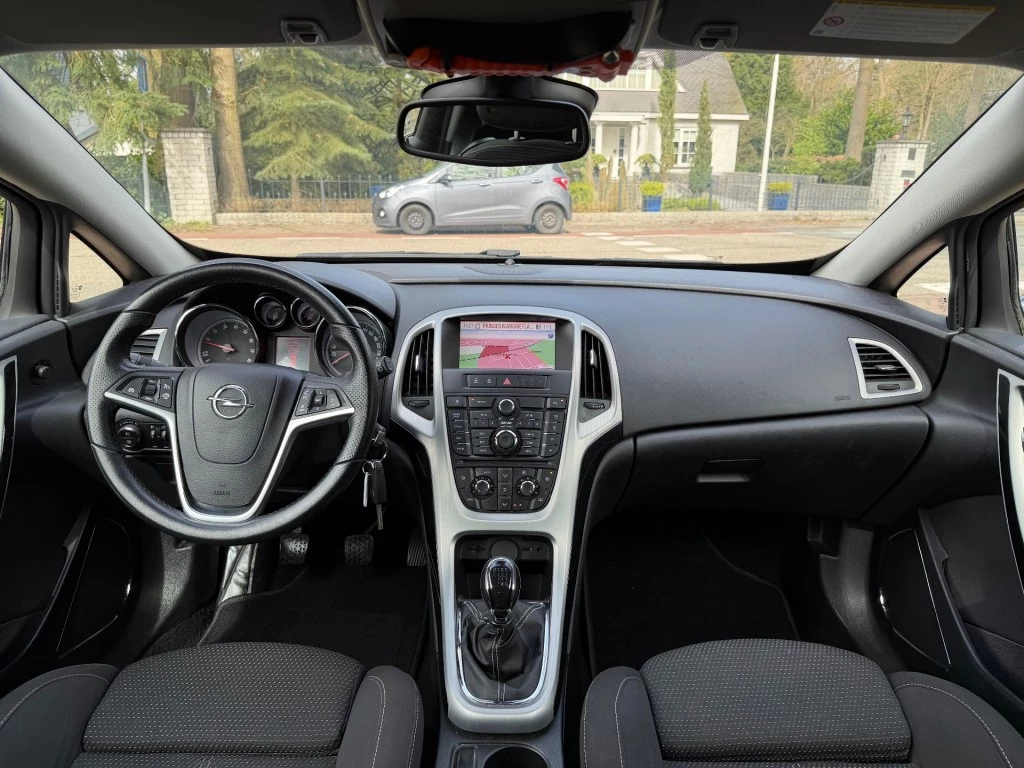 Hoofdafbeelding Opel Astra