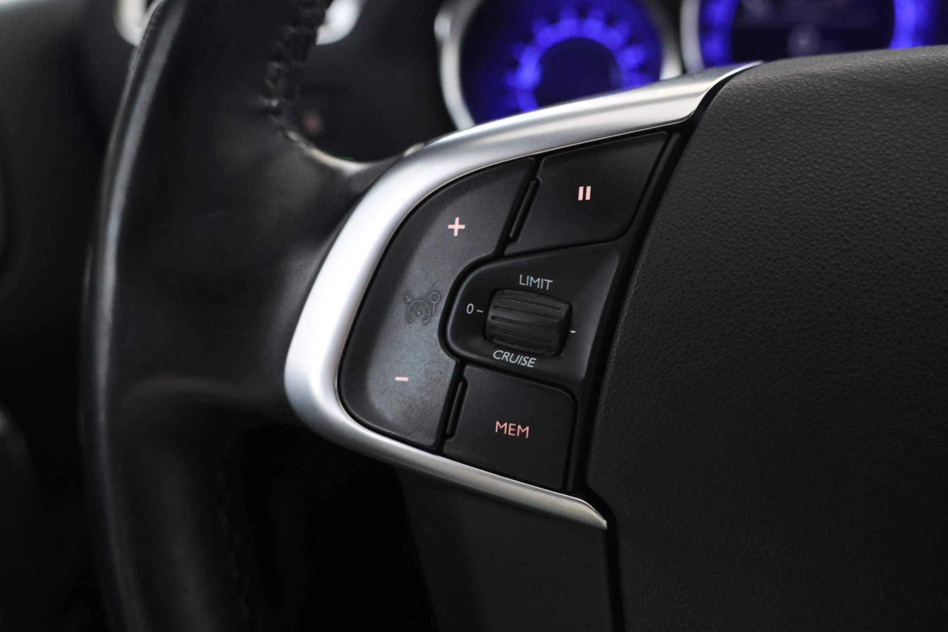 Hoofdafbeelding DS DS 4