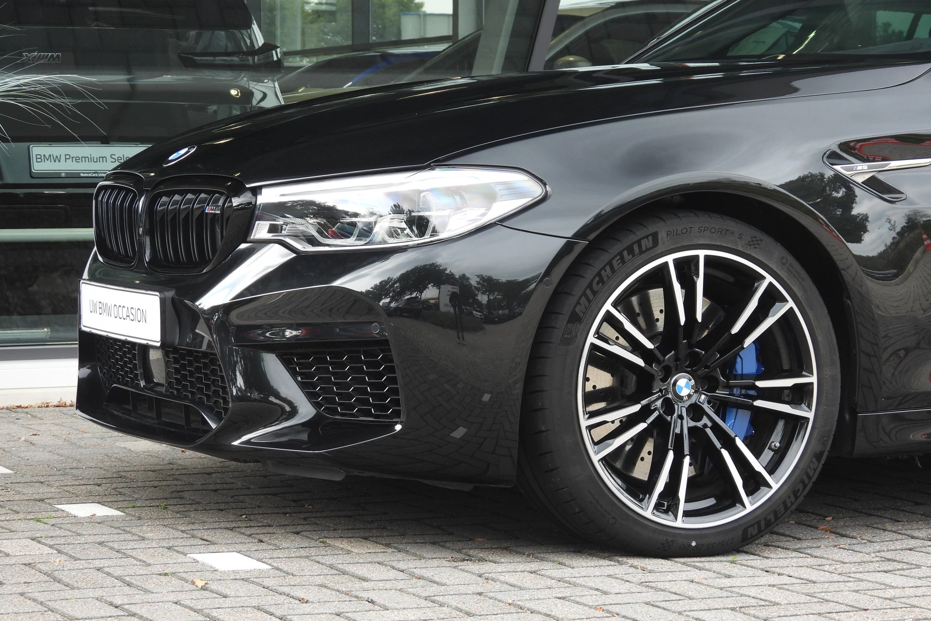 Hoofdafbeelding BMW M5