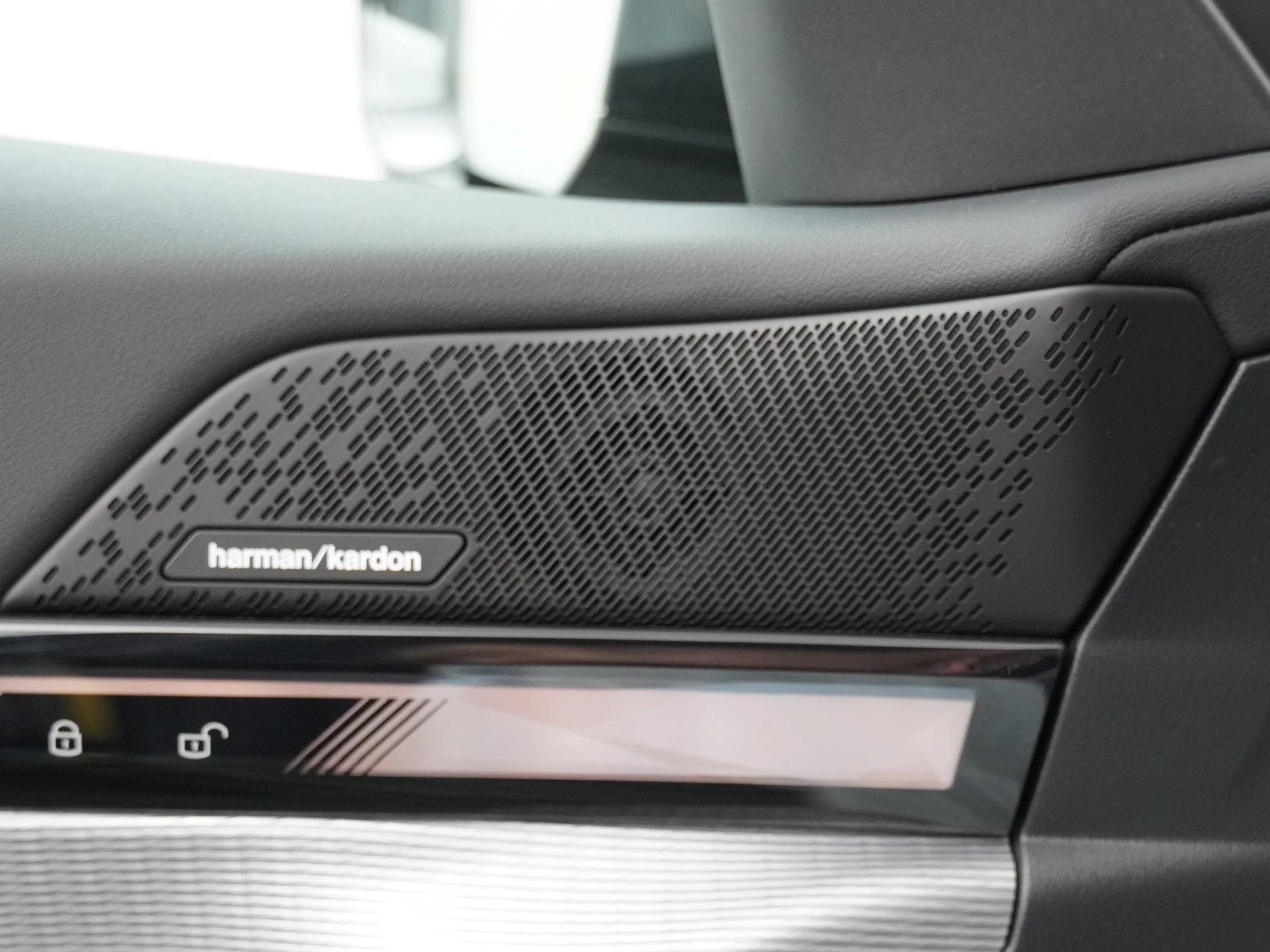 Hoofdafbeelding BMW i5