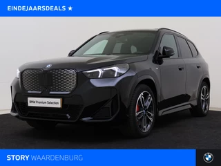 BMW iX1 eDrive20 High Executive M Sport / Panoramadak / Sportstoelen / M Adaptief onderstel / Comfort Access / Adaptieve LED / Parking Assistant Plus / Head-Up / Harman-Kardon