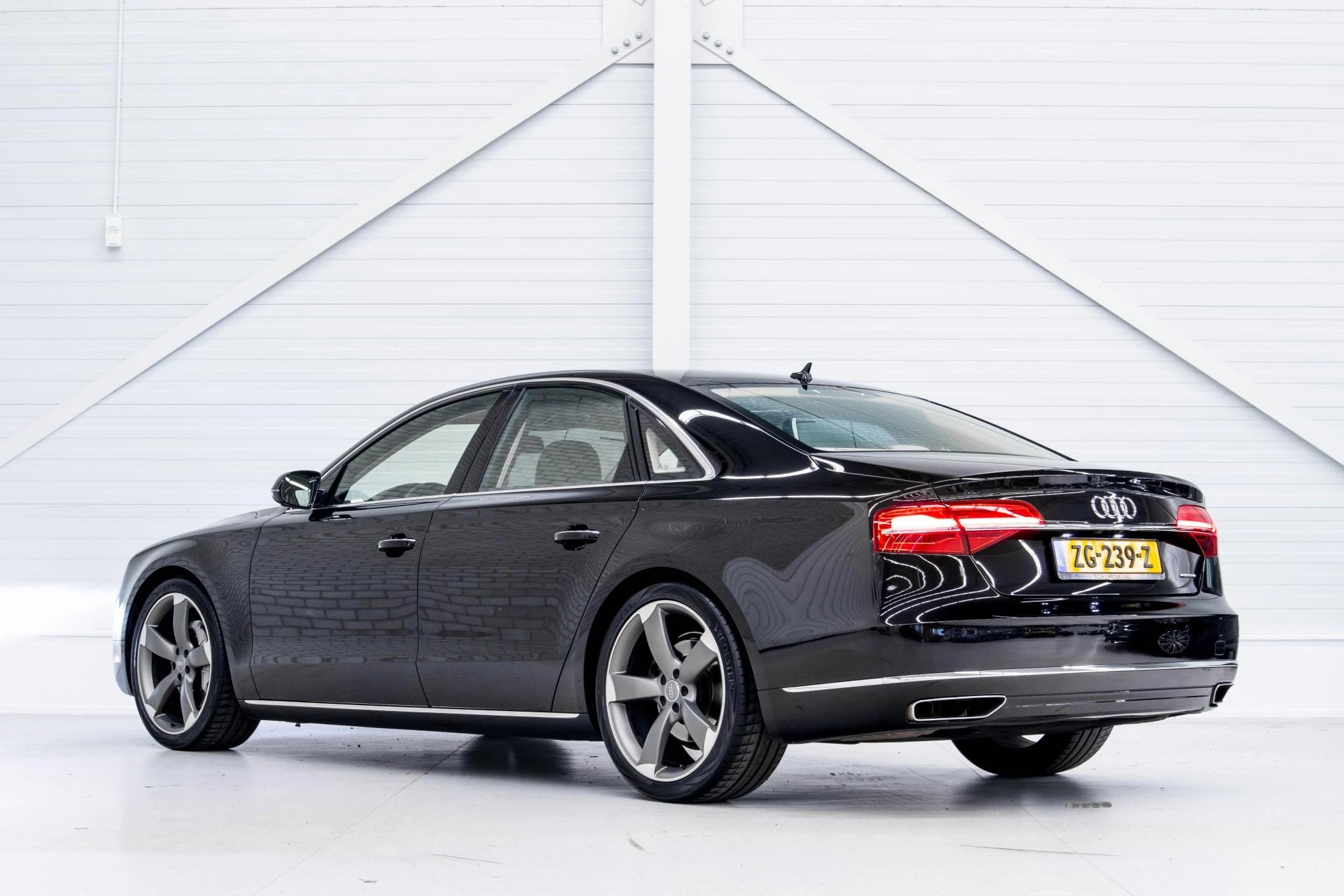 Hoofdafbeelding Audi A8