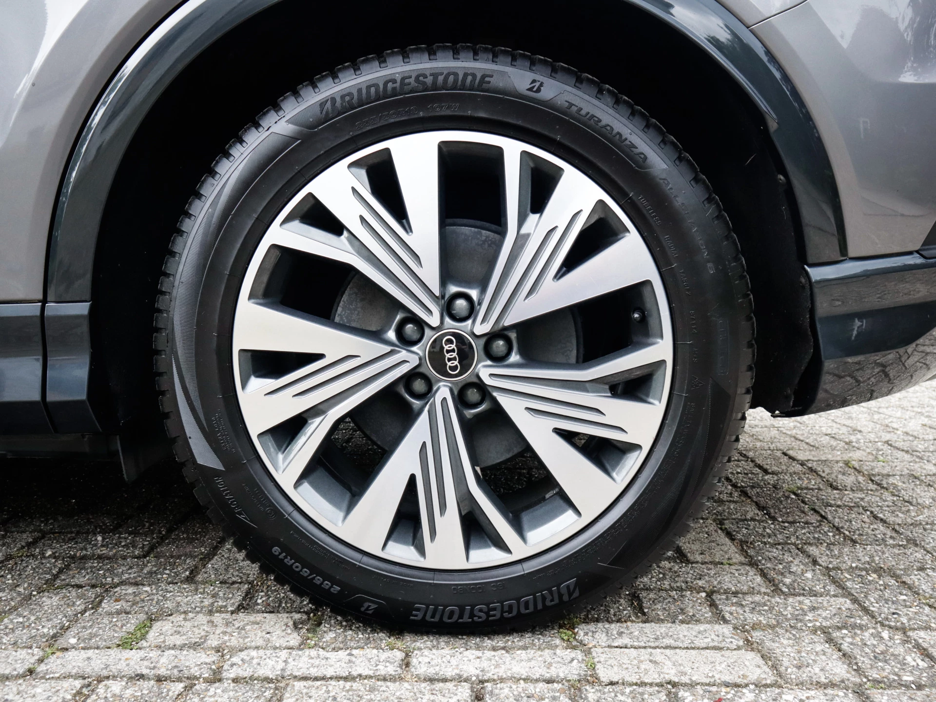 Hoofdafbeelding Audi Q4 Sportback e-tron