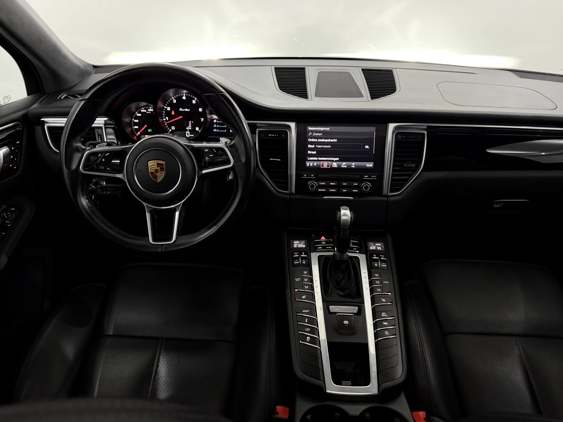 Hoofdafbeelding Porsche Macan