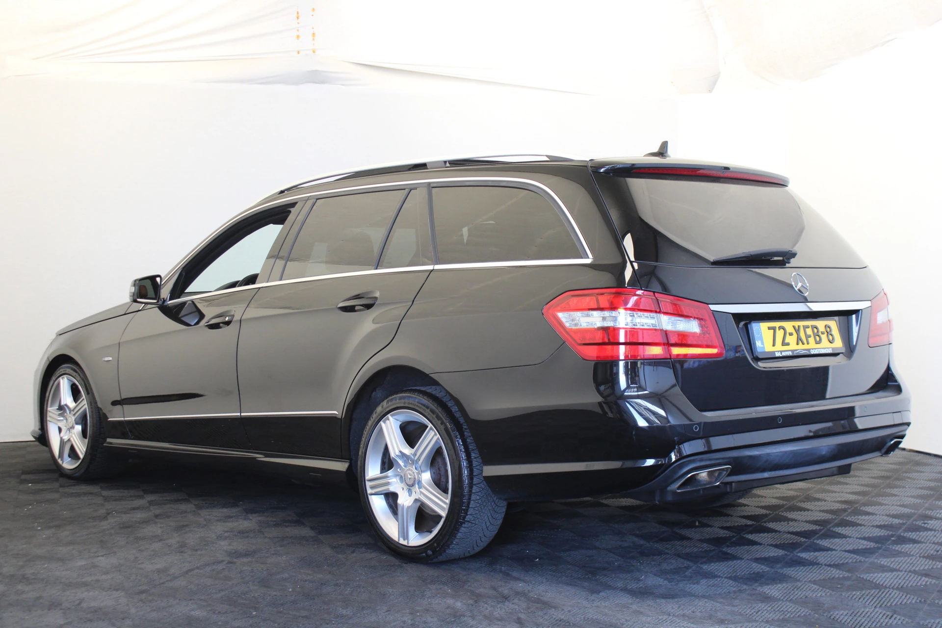 Hoofdafbeelding Mercedes-Benz E-Klasse