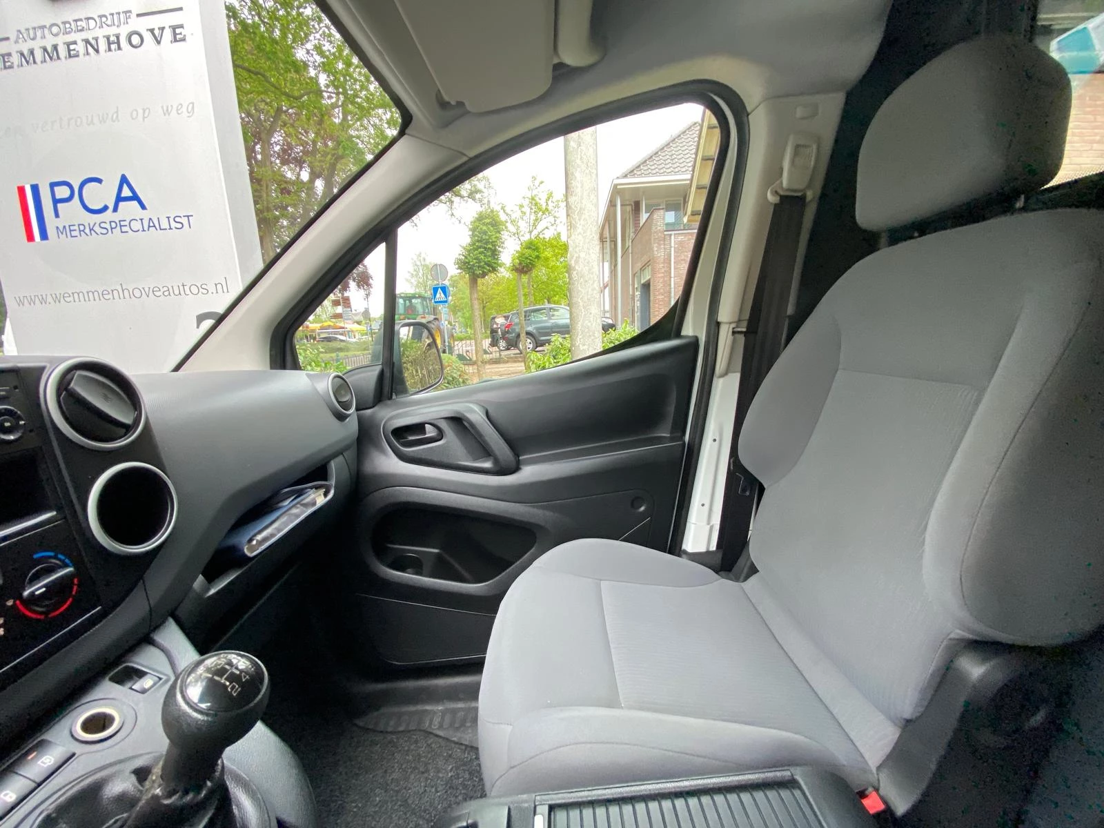 Hoofdafbeelding Peugeot Partner