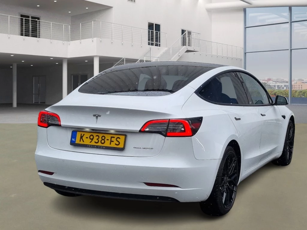 Hoofdafbeelding Tesla Model 3