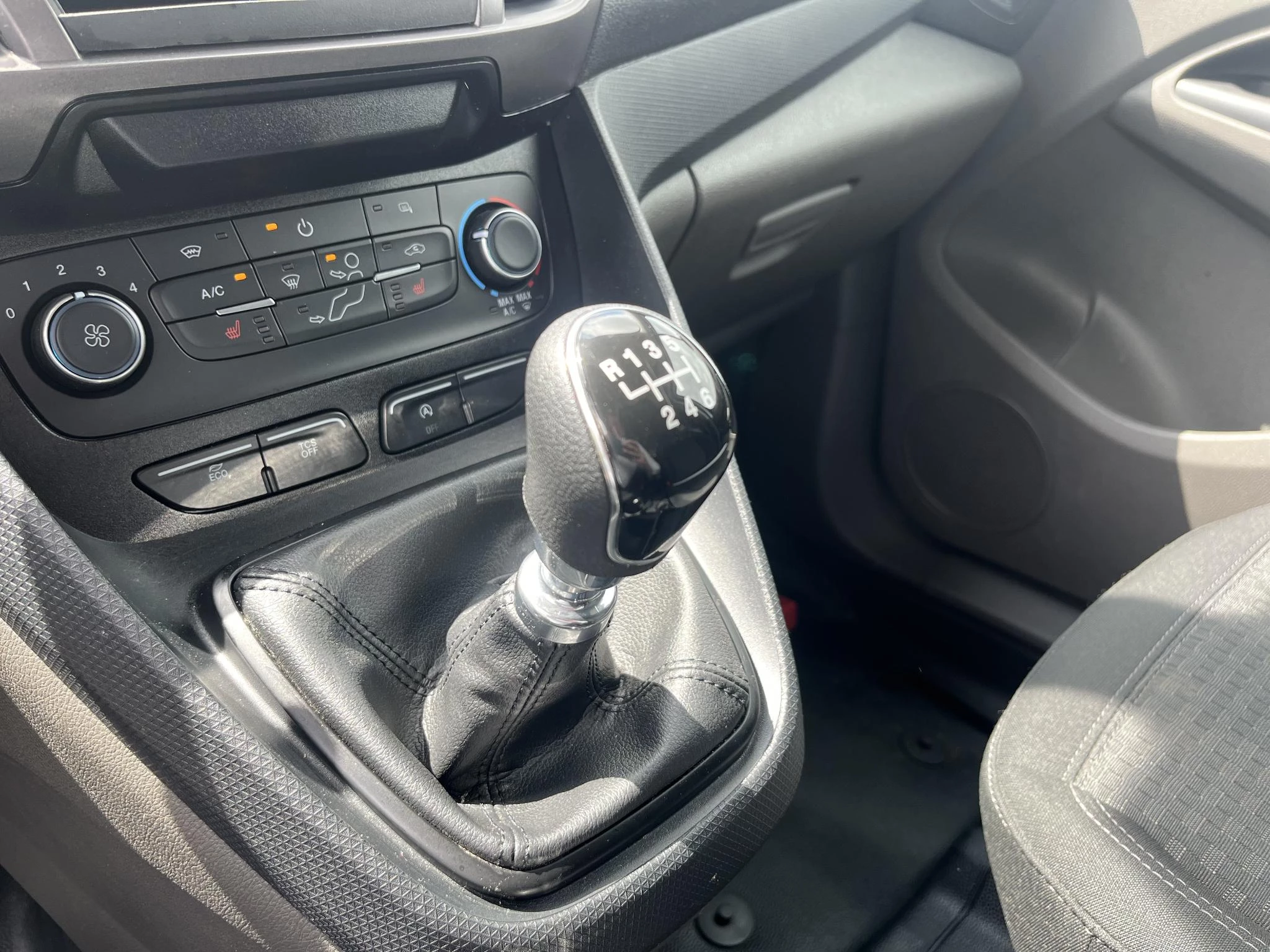 Hoofdafbeelding Ford Transit Connect