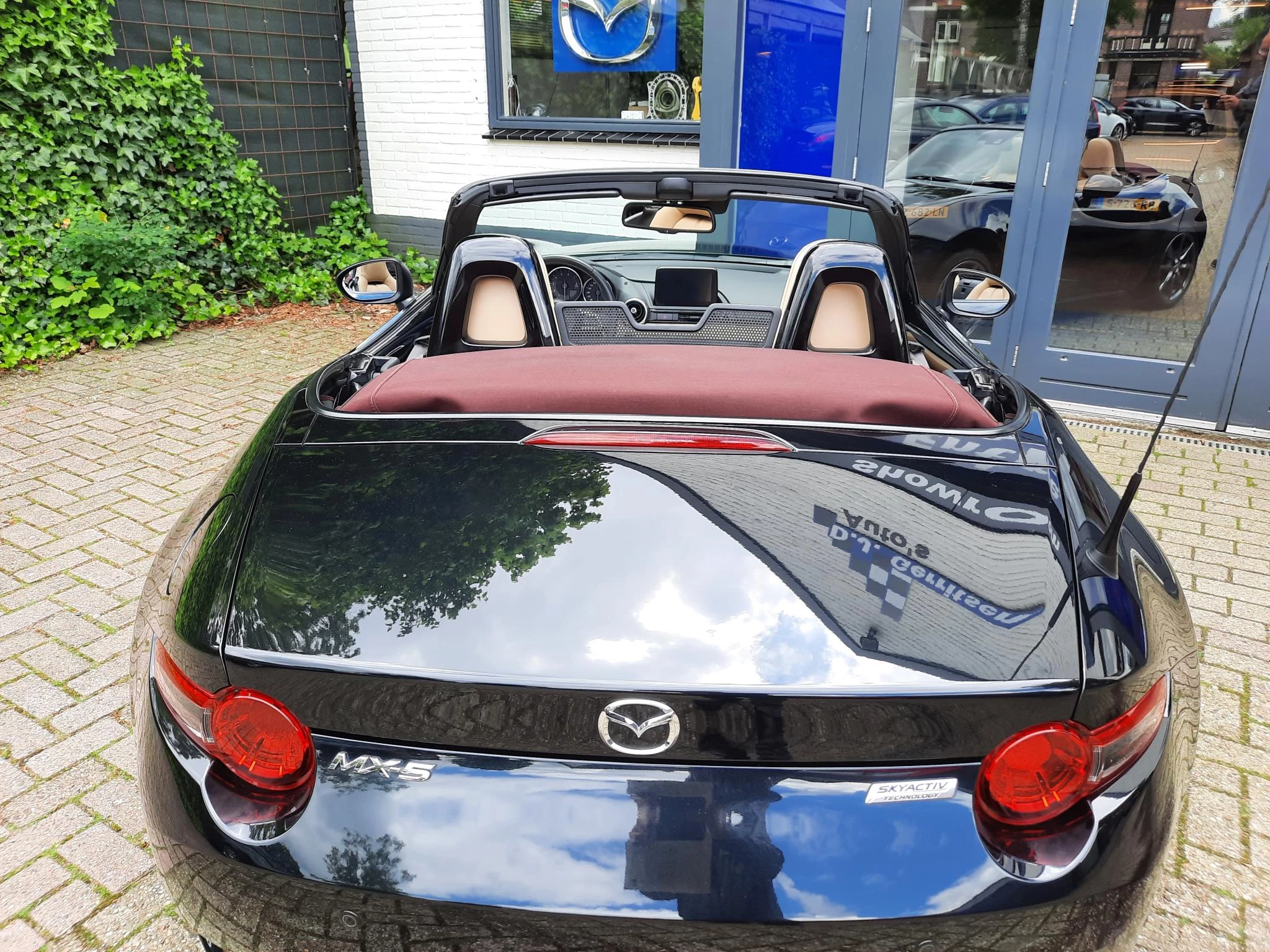 Hoofdafbeelding Mazda MX-5