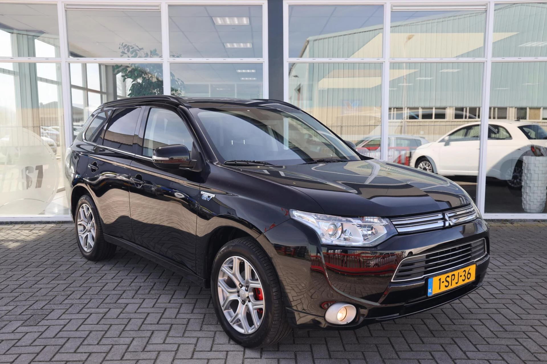 Hoofdafbeelding Mitsubishi Outlander