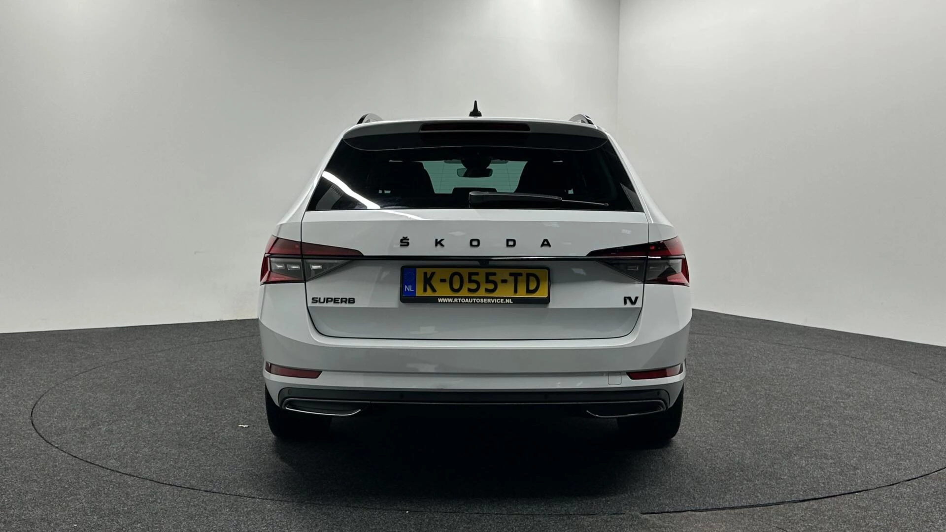 Hoofdafbeelding Škoda Superb