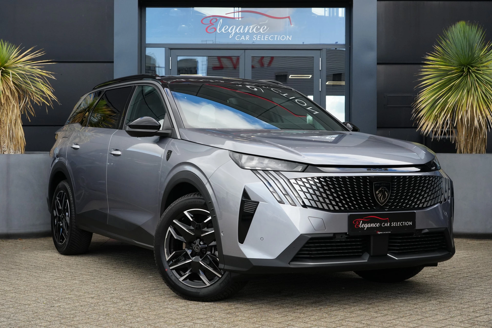 Hoofdafbeelding Peugeot 5008