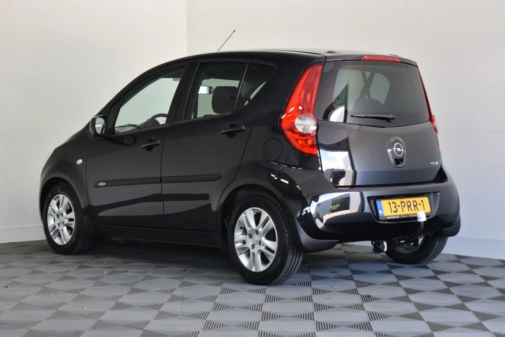 Hoofdafbeelding Opel Agila