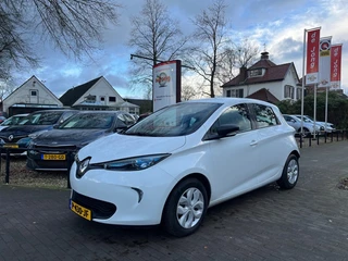 Hoofdafbeelding Renault ZOE Renault ZOE R90 LIFE 41 KWH (EX ACCU) / CRUISE CTR / AIRCO / RADIO-CD