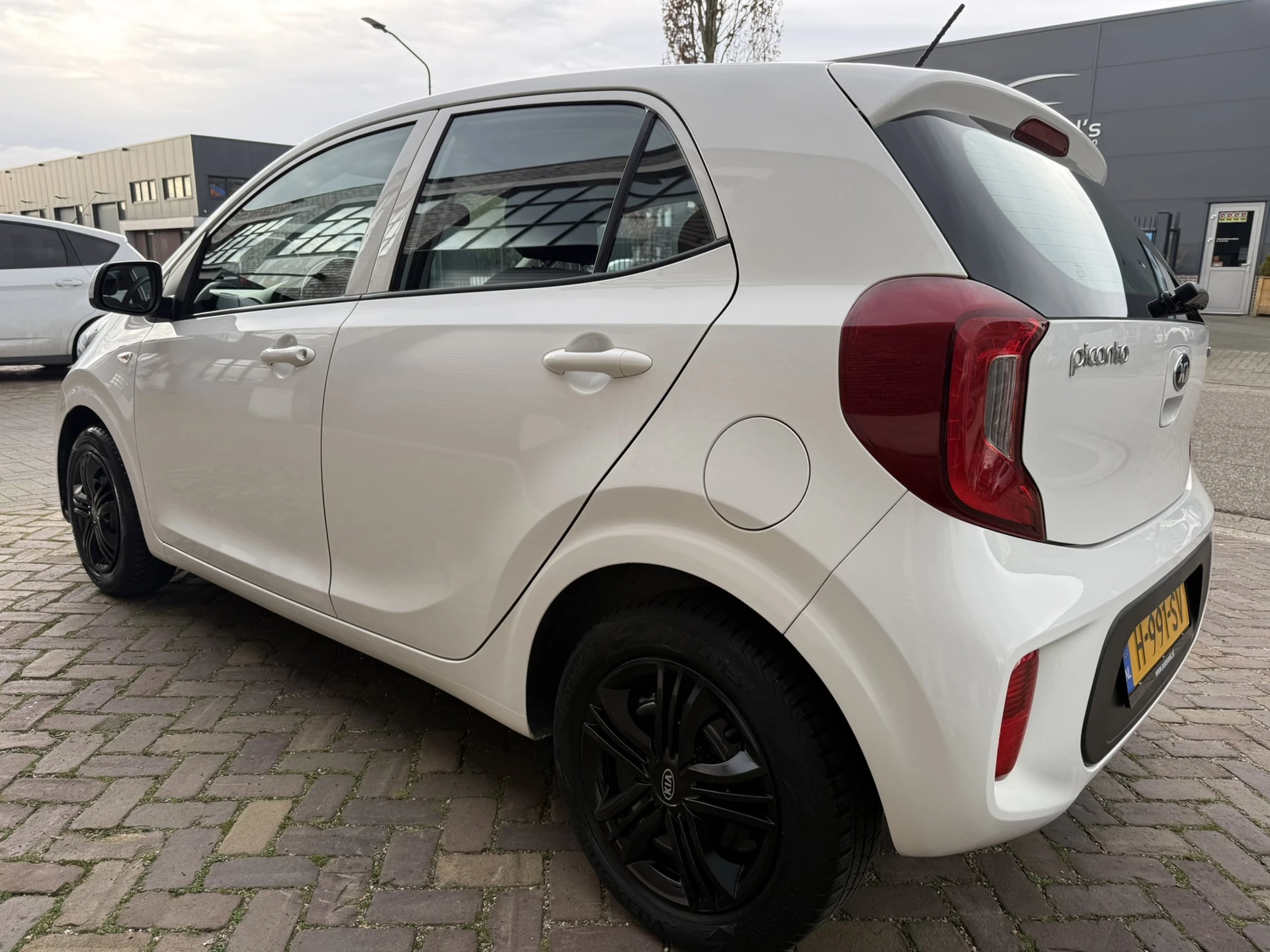 Hoofdafbeelding Kia Picanto