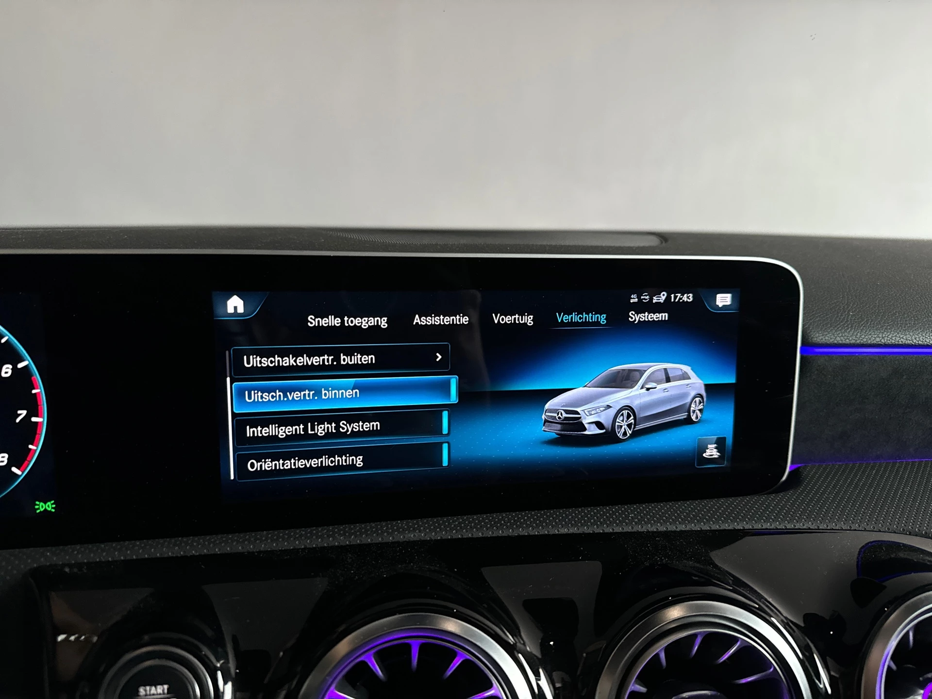 Hoofdafbeelding Mercedes-Benz A-Klasse