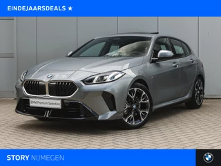 BMW 1 Serie 120 M Sport Automaat / Panoramadak / Sportstoelen / Achteruitrijcamera / M Adaptief onderstel / Parking Assistant