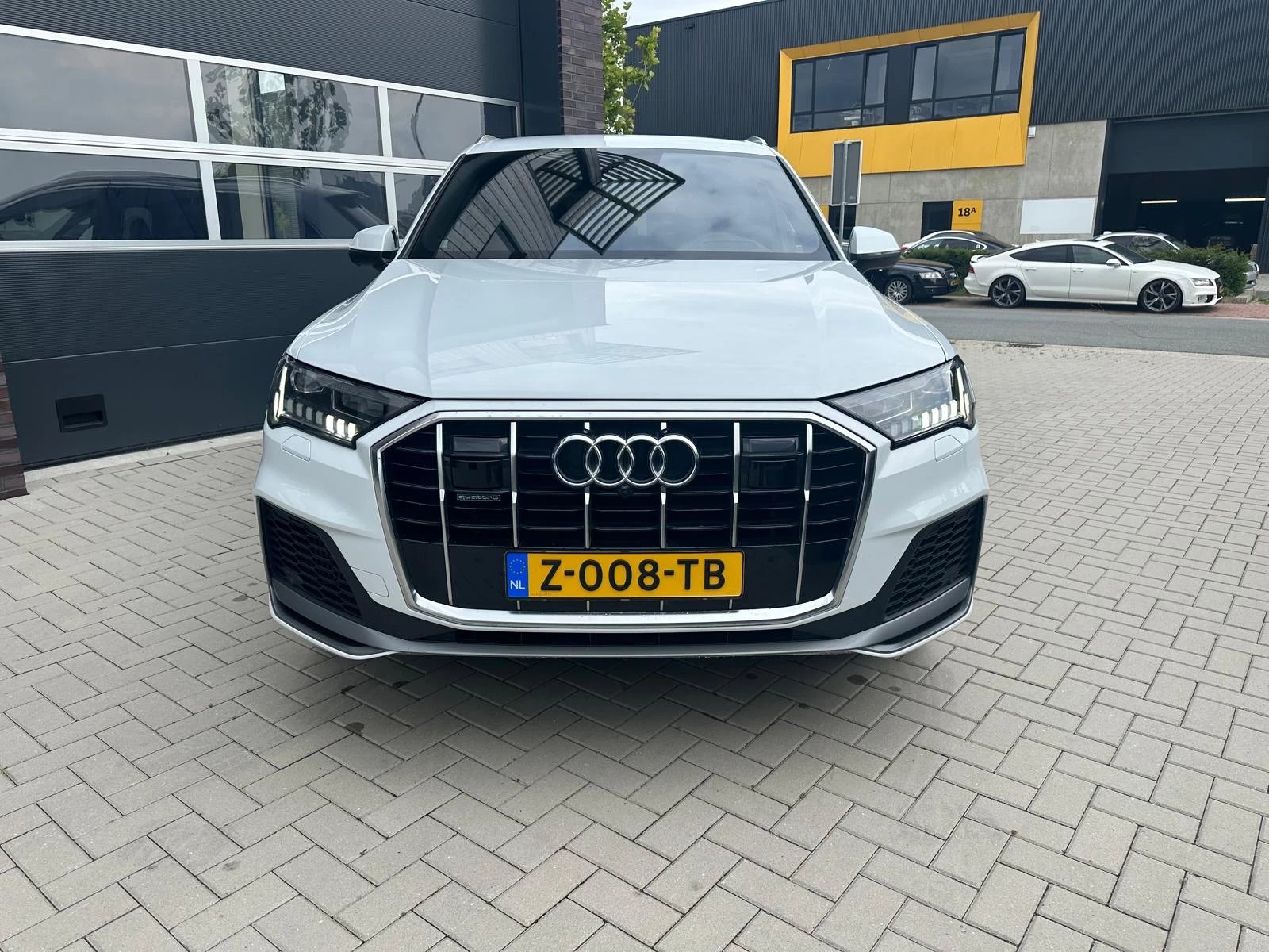 Hoofdafbeelding Audi Q7