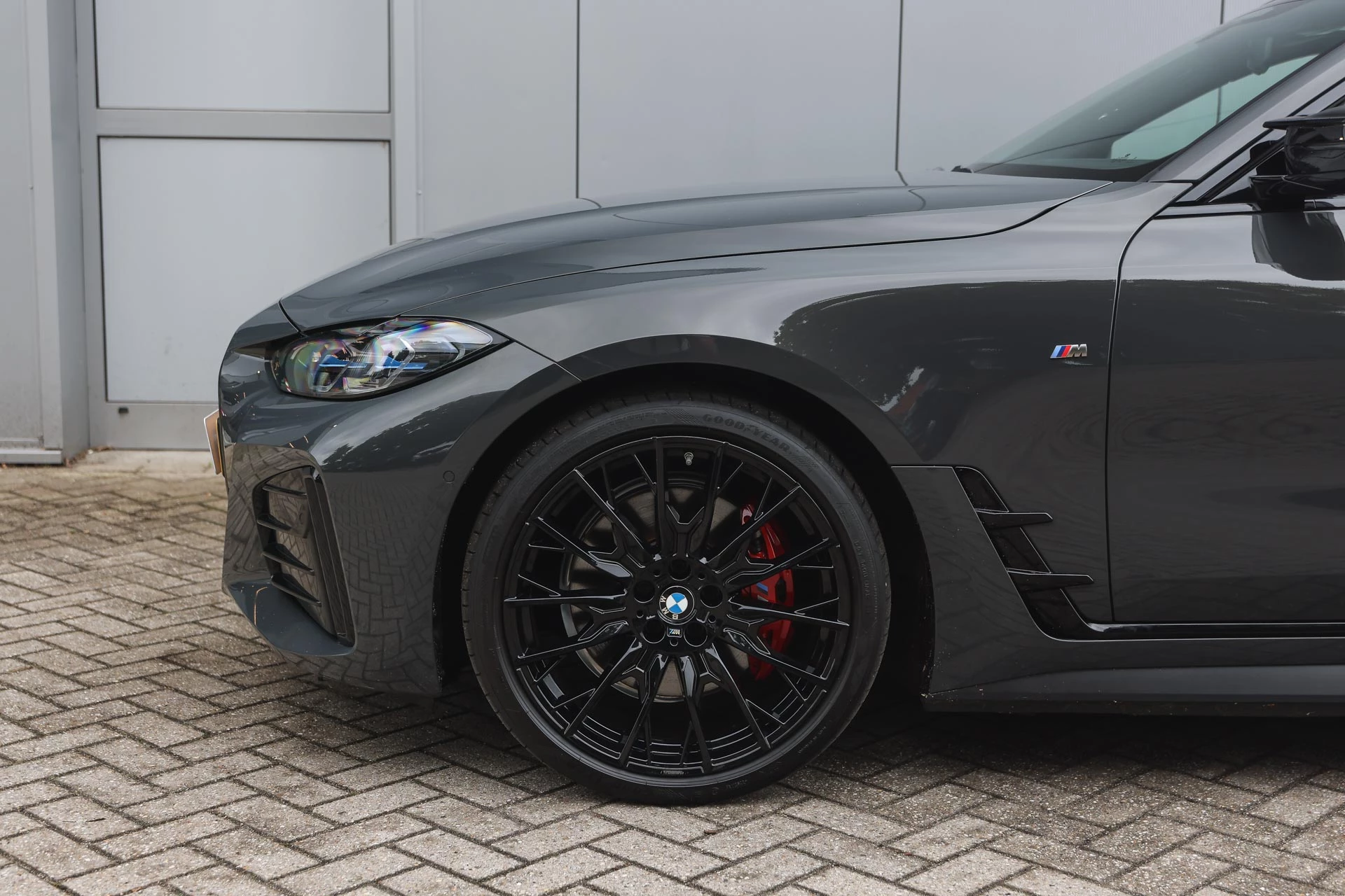 Hoofdafbeelding BMW i4