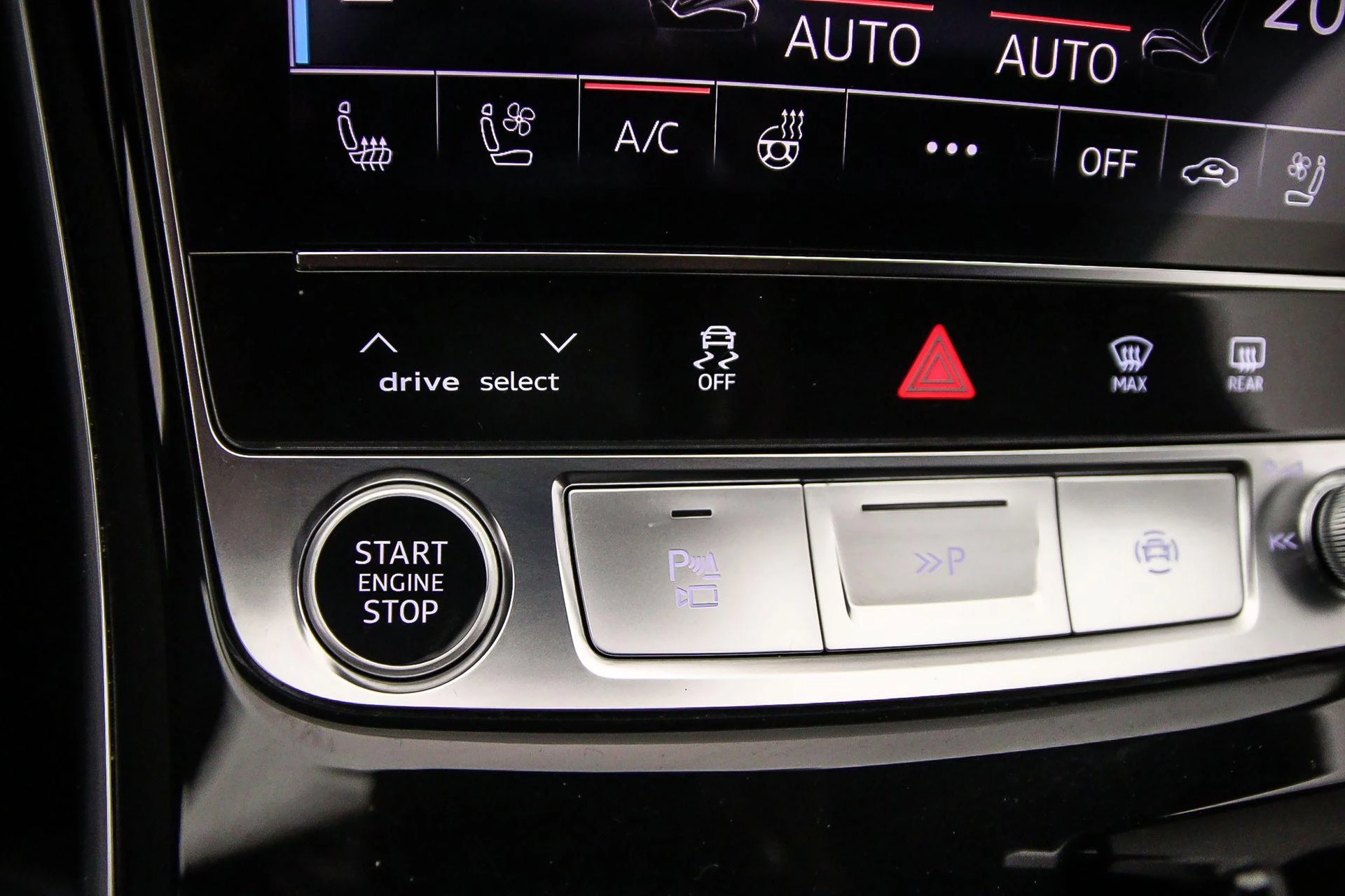 Hoofdafbeelding Audi A8