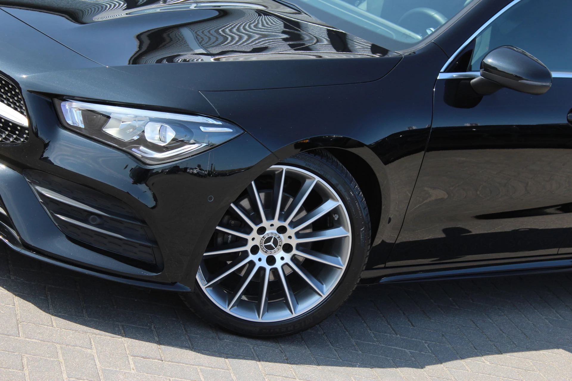 Hoofdafbeelding Mercedes-Benz CLA