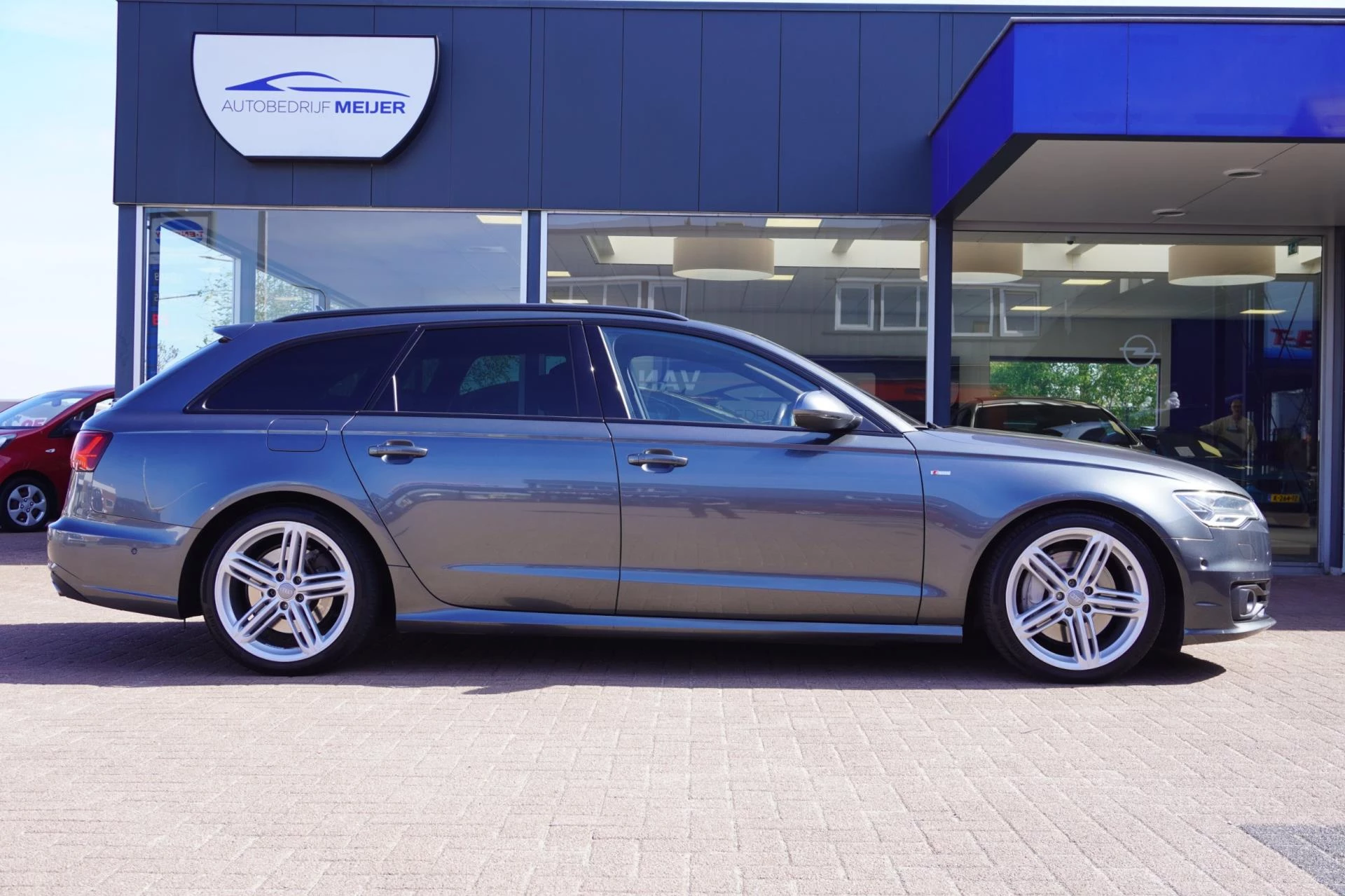 Hoofdafbeelding Audi A6