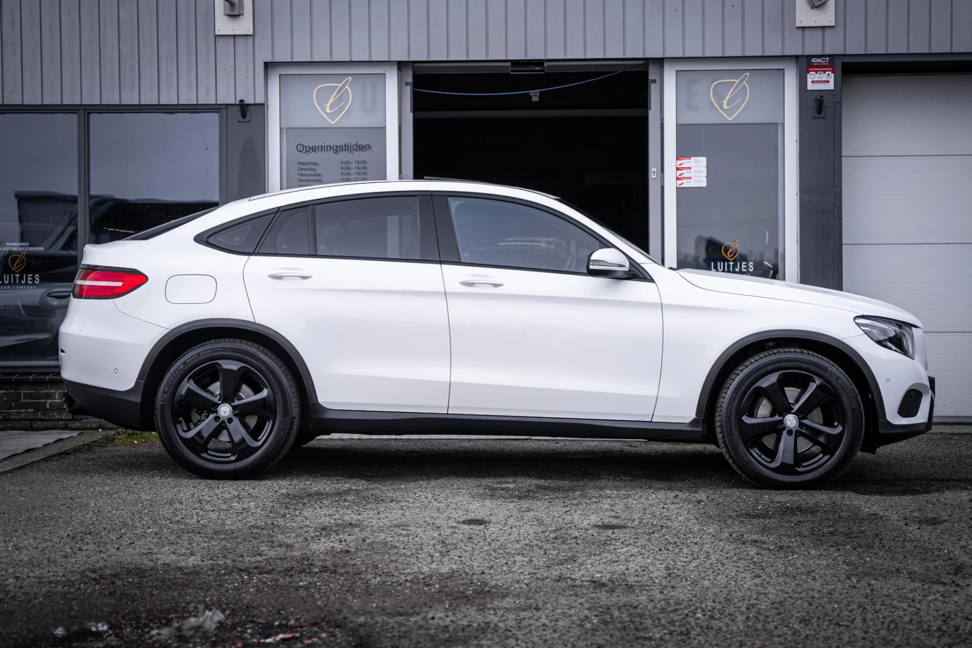 Hoofdafbeelding Mercedes-Benz GLC