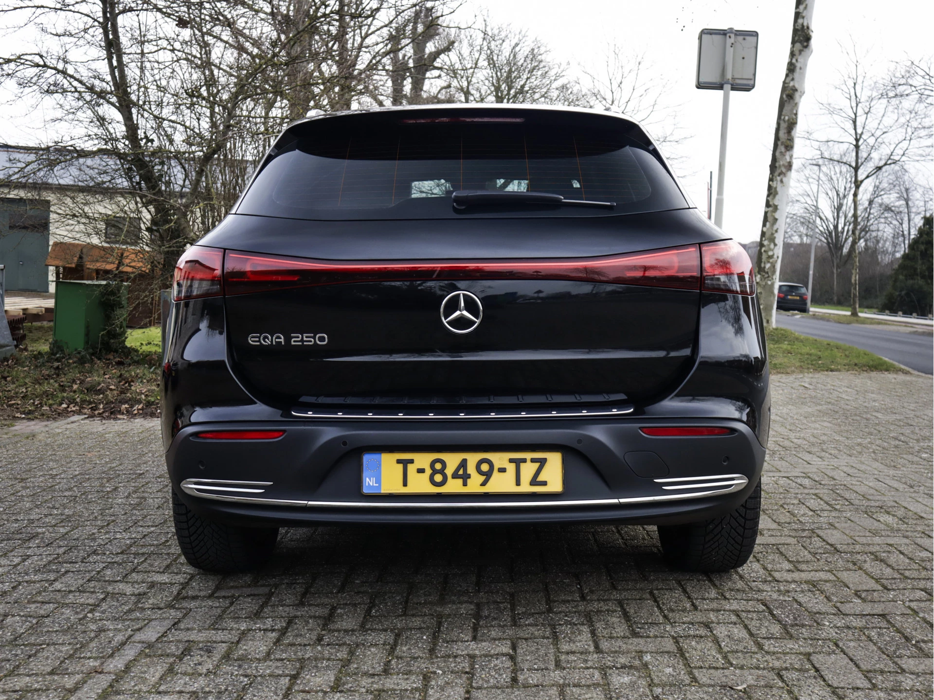 Hoofdafbeelding Mercedes-Benz EQA