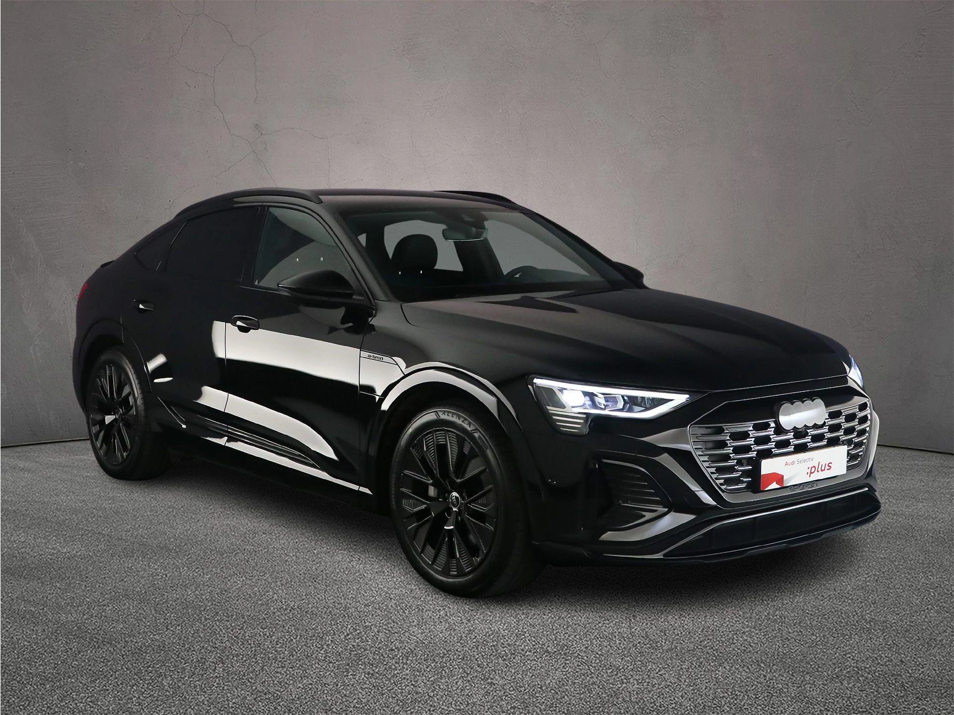 Hoofdafbeelding Audi Q8 Sportback e-tron