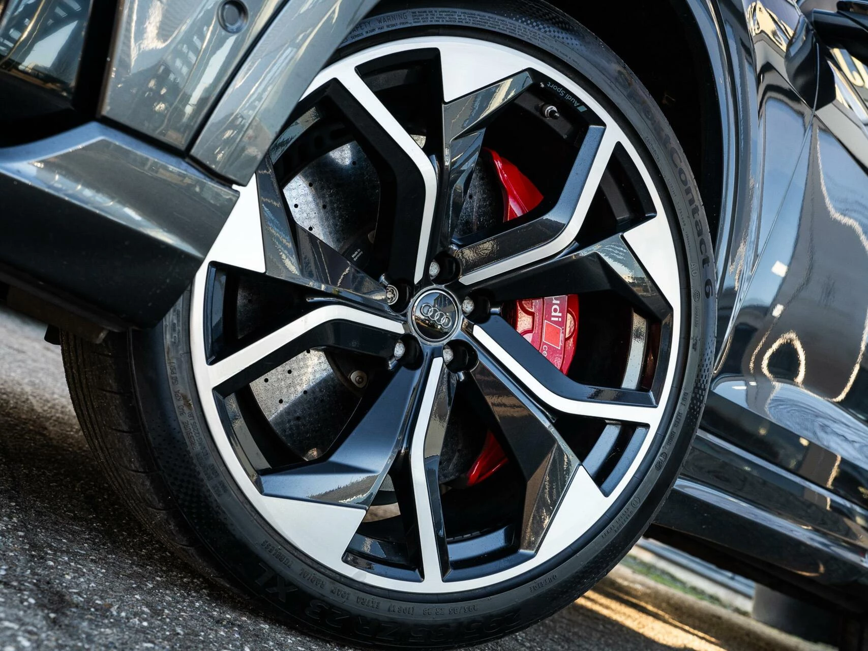 Hoofdafbeelding Audi RSQ8