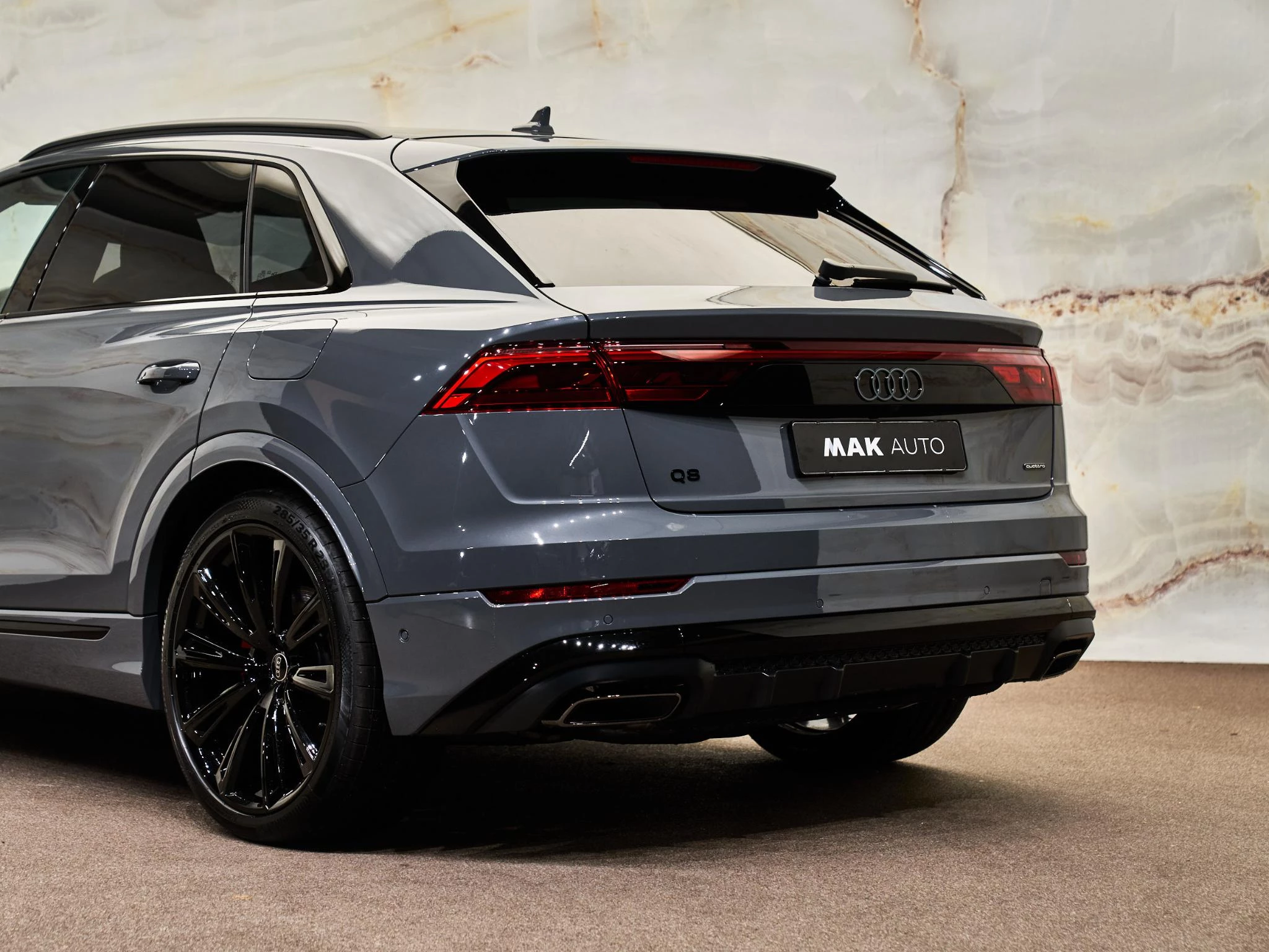 Hoofdafbeelding Audi Q8