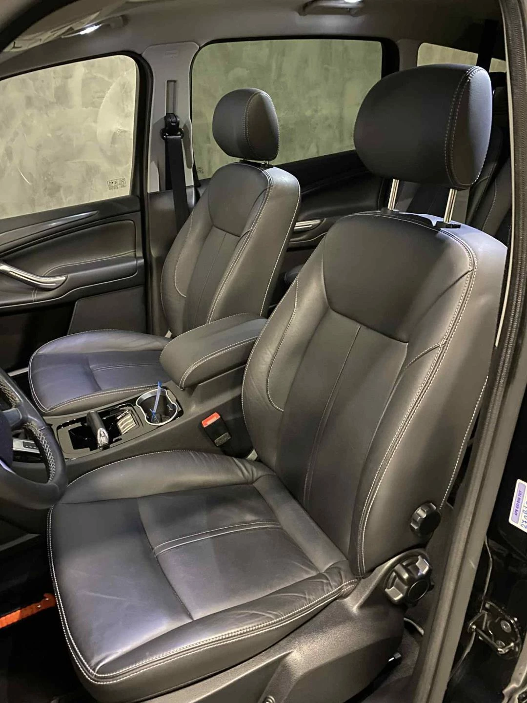 Hoofdafbeelding Ford S-Max