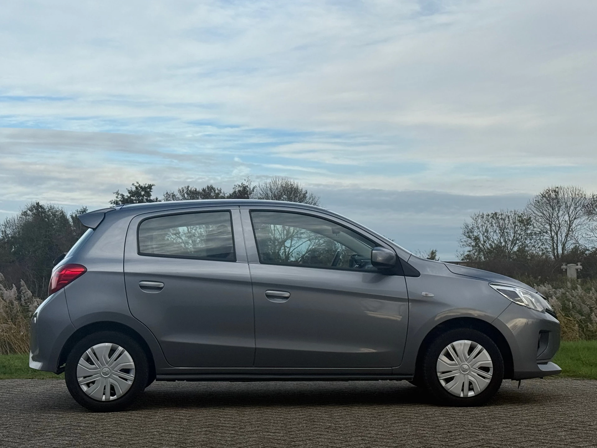 Hoofdafbeelding Mitsubishi Space Star