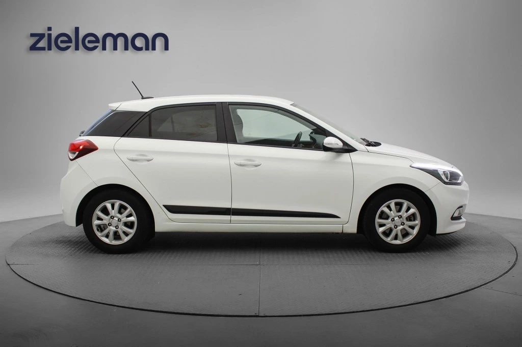 Hoofdafbeelding Hyundai i20