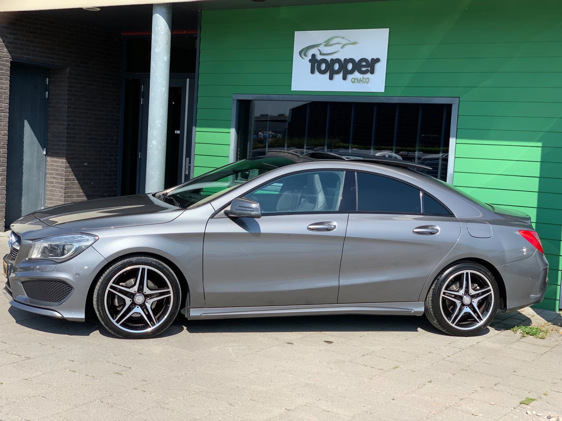 Hoofdafbeelding Mercedes-Benz CLA