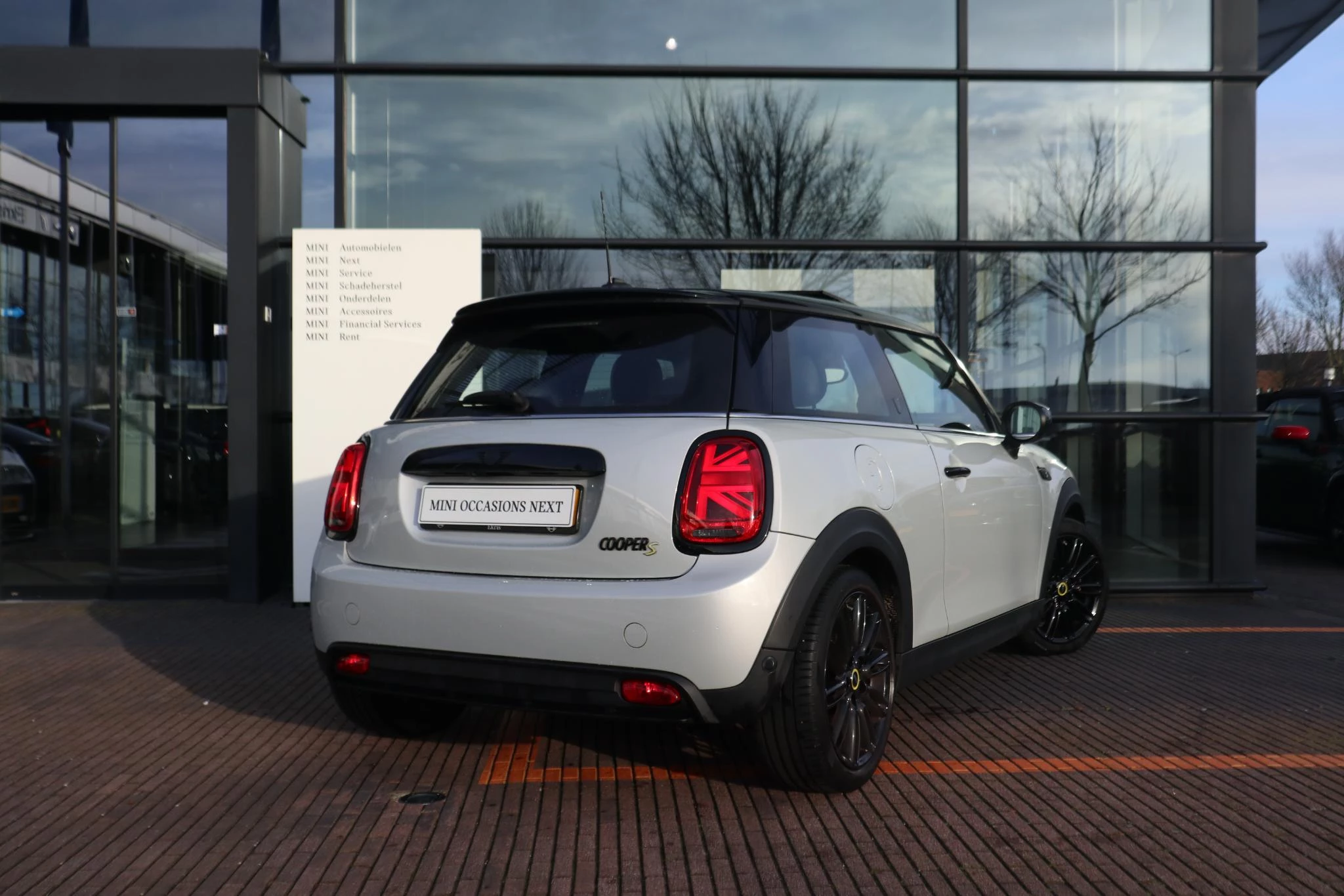 Hoofdafbeelding MINI Electric