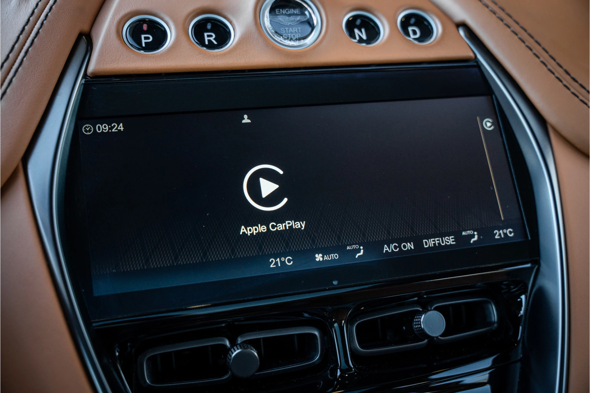 Hoofdafbeelding Aston Martin DBX