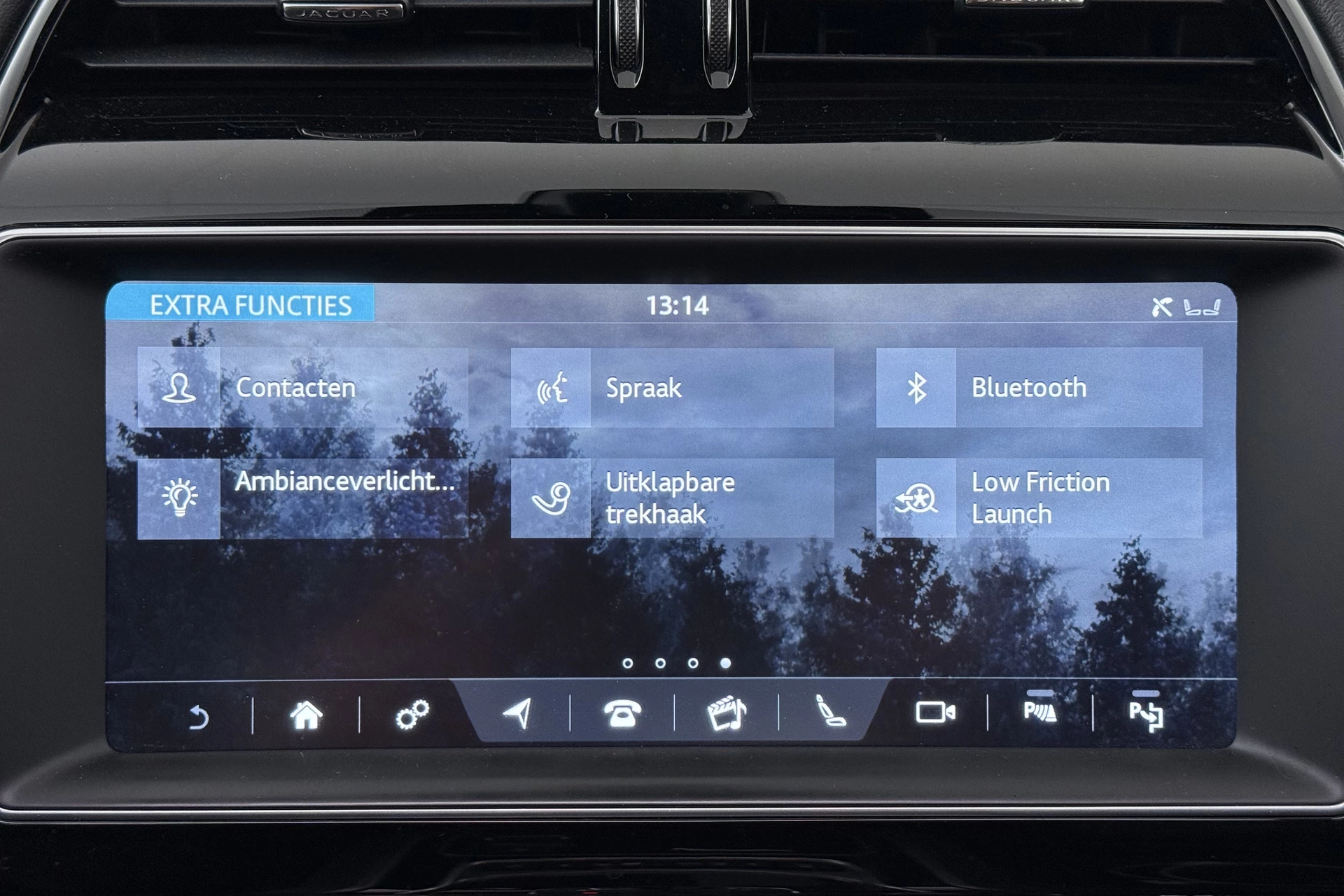 Hoofdafbeelding Jaguar XE