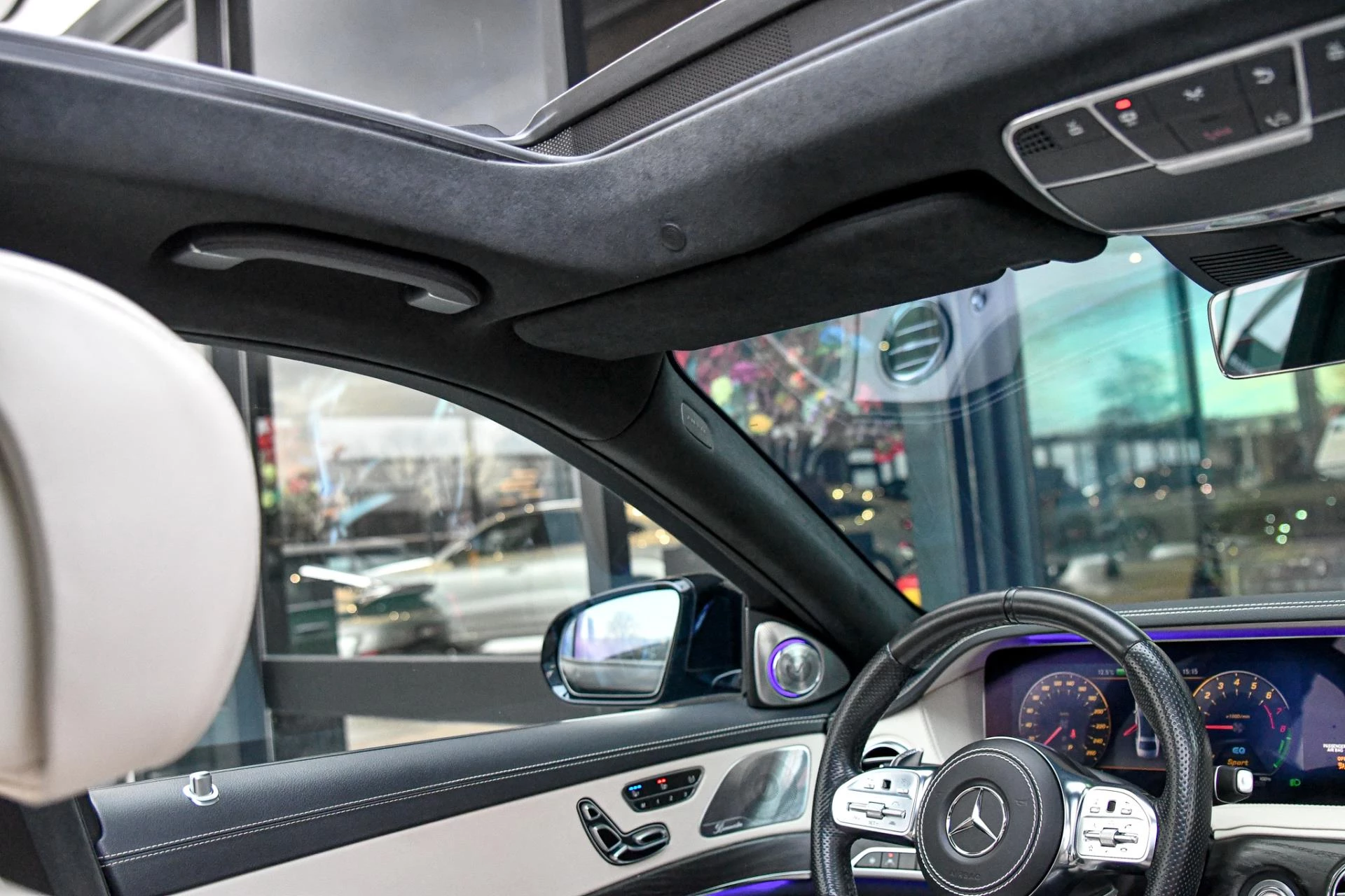 Hoofdafbeelding Mercedes-Benz S-Klasse