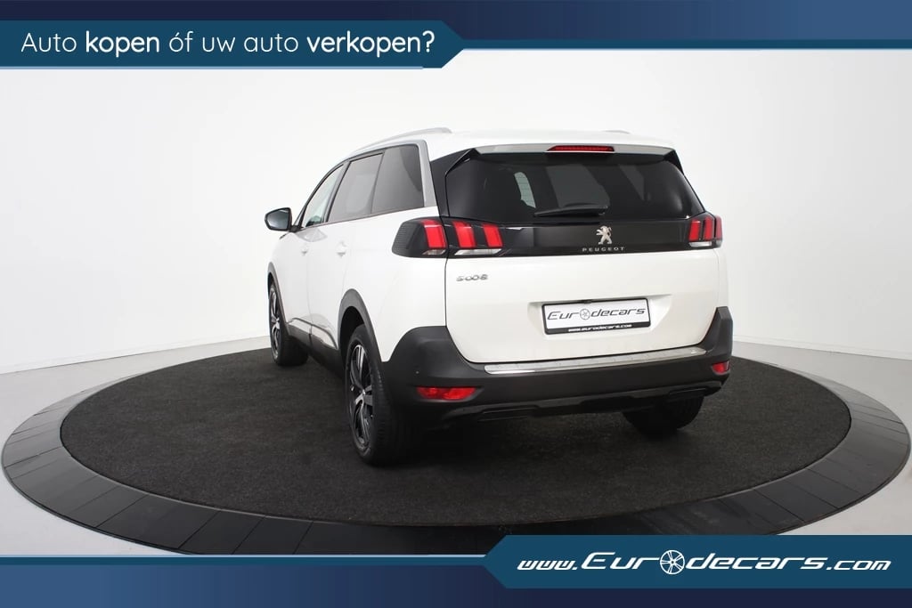 Hoofdafbeelding Peugeot 5008