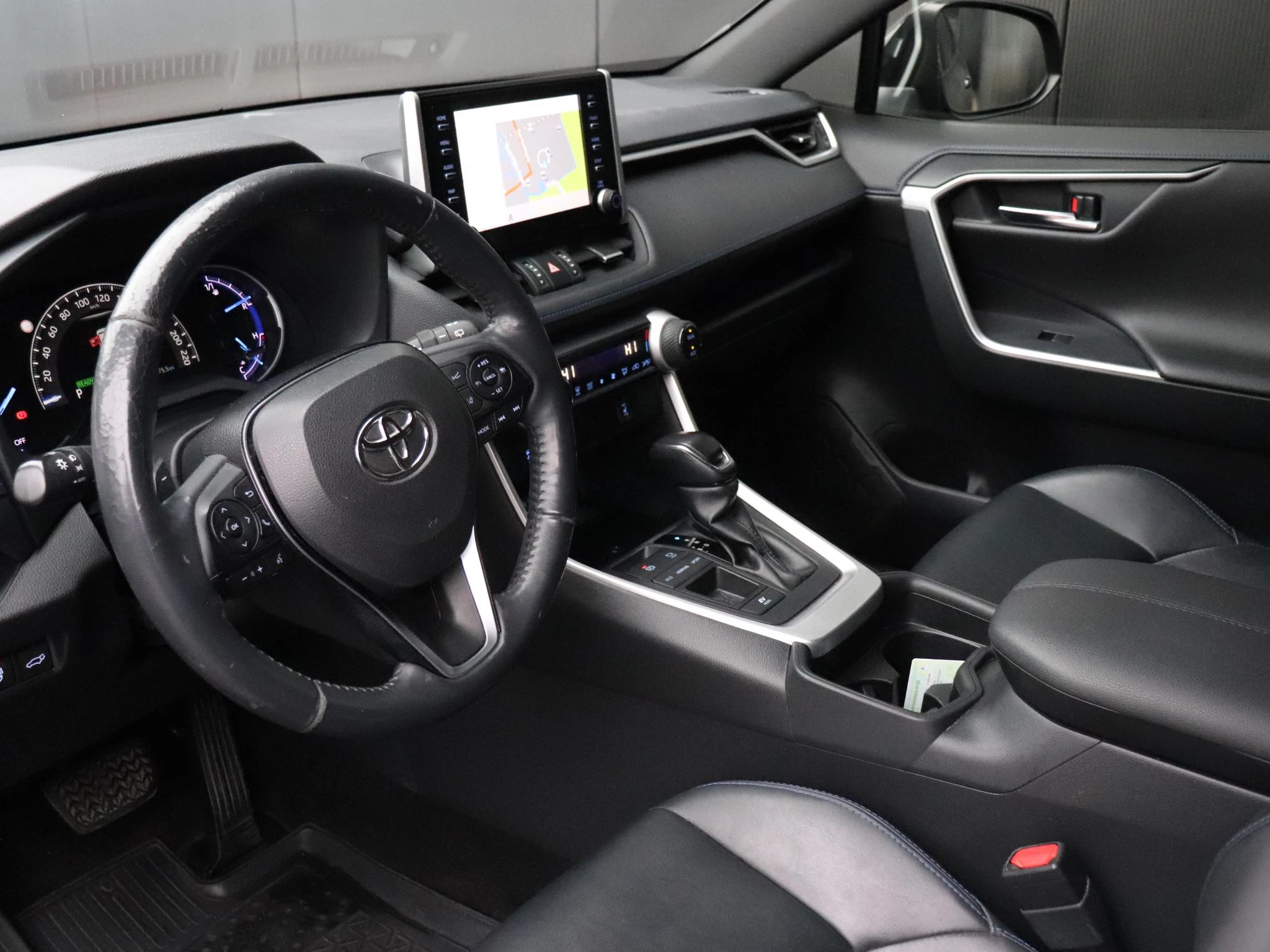 Hoofdafbeelding Toyota RAV4